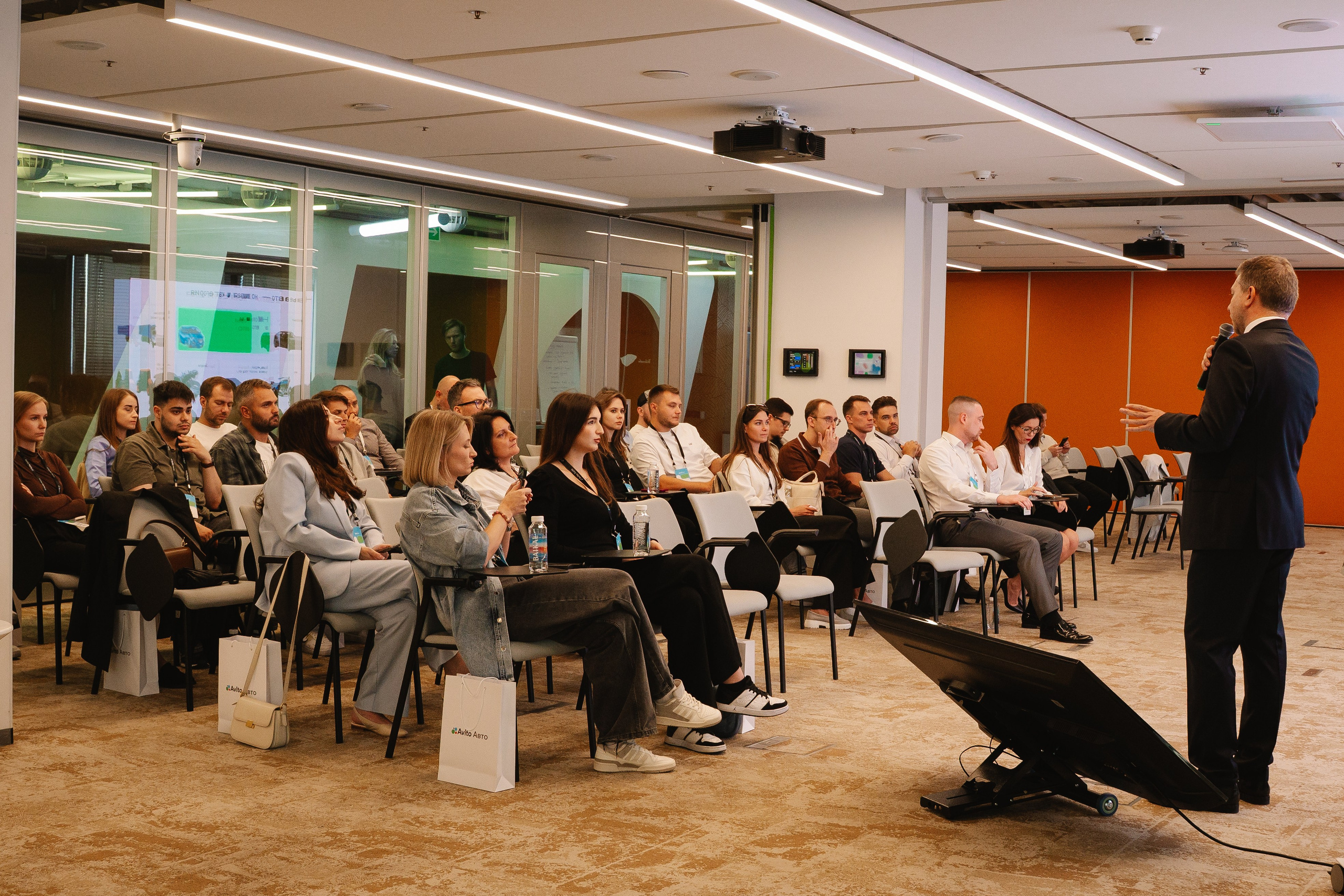 Avito. Фотограф — Ася Орехова