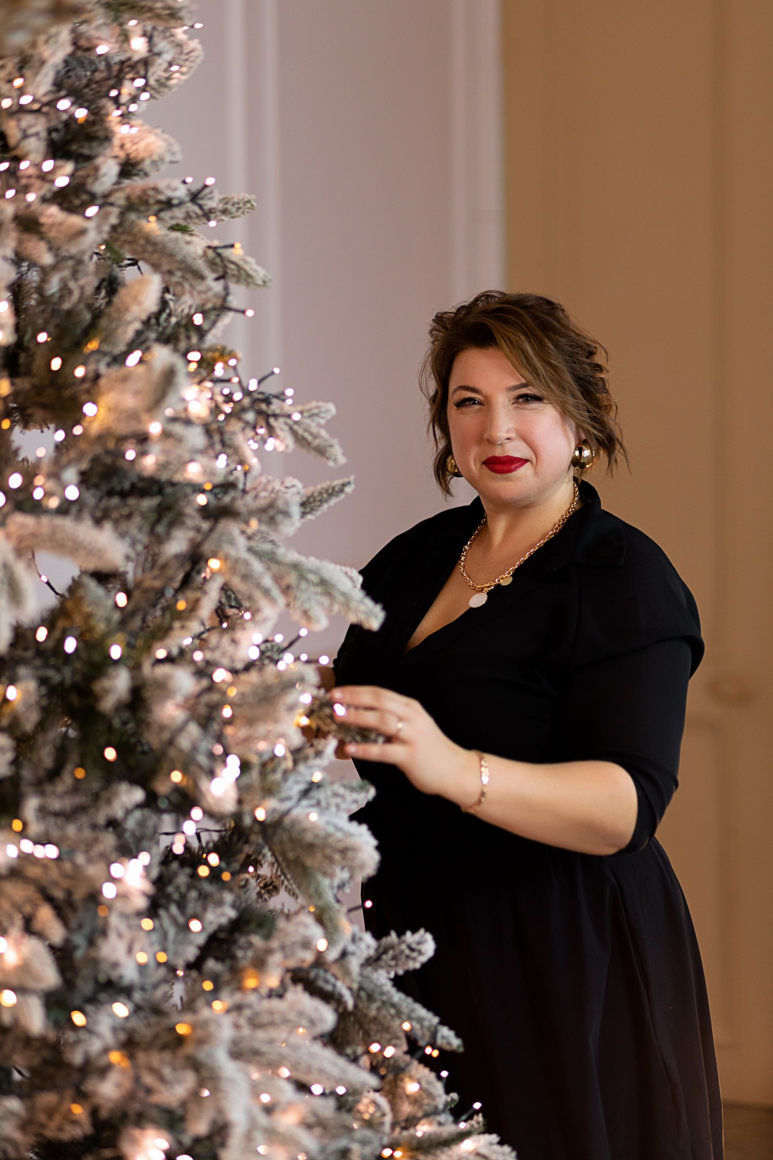 Евгения и Анна. Главная