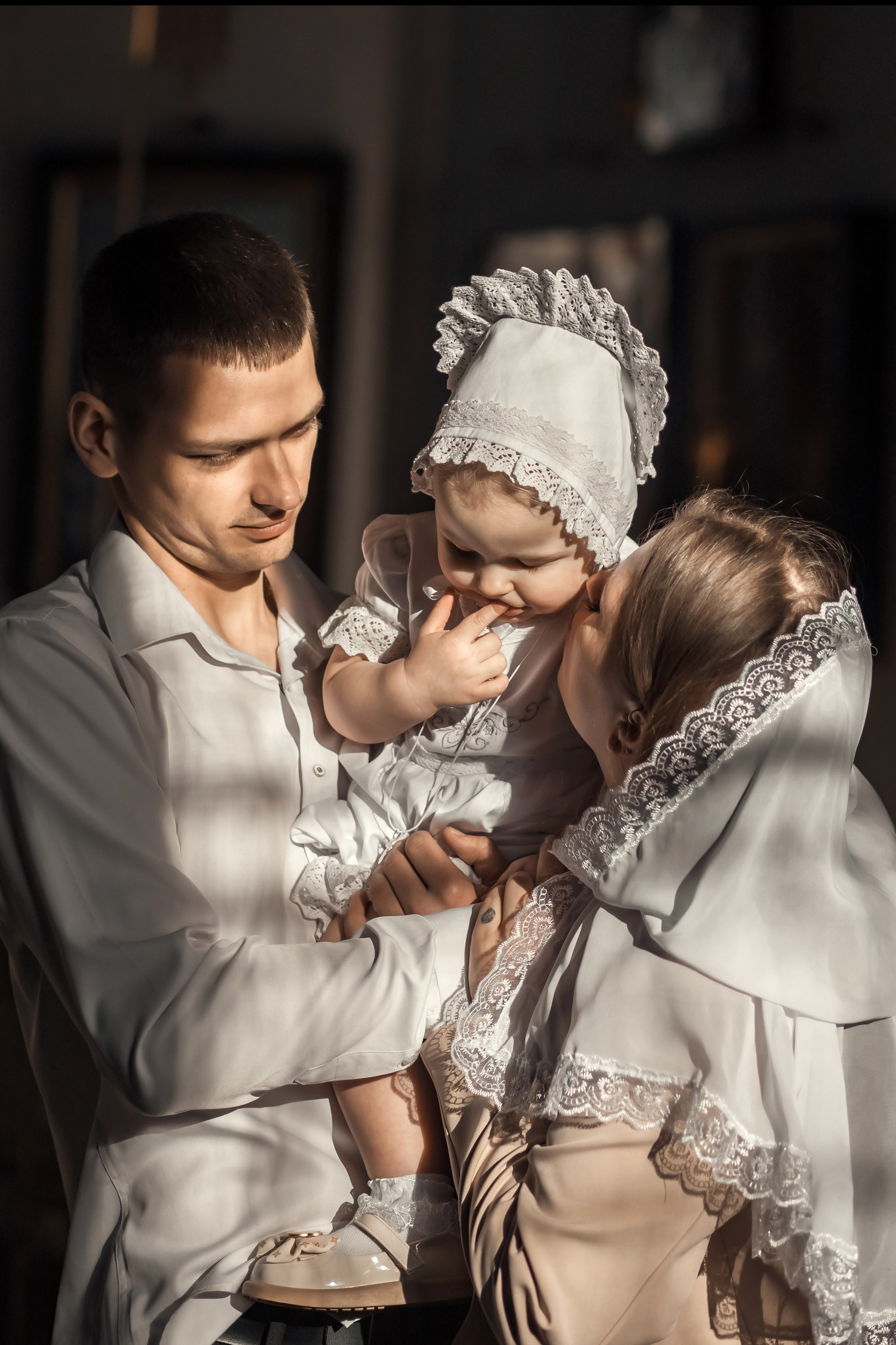 Крещение Арины. Фотограф на крещении и венчании Елена Плинер, Псков и Псковская область