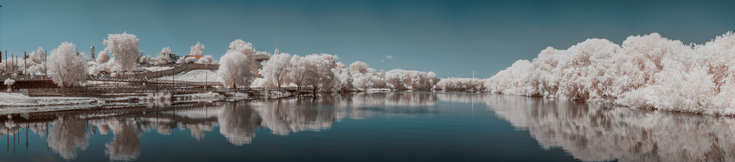 Color — Цветная