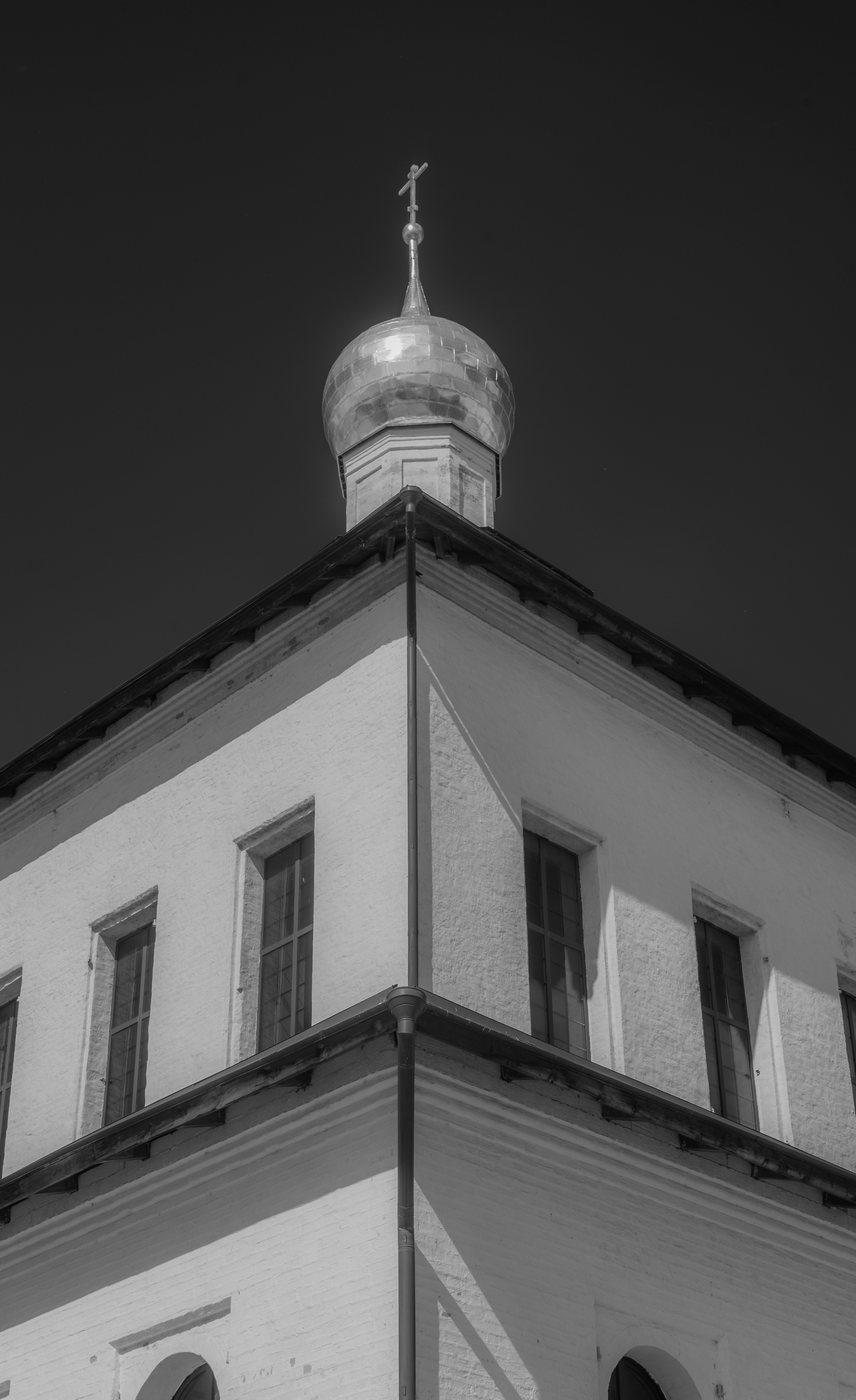 Black and White — Черно белый