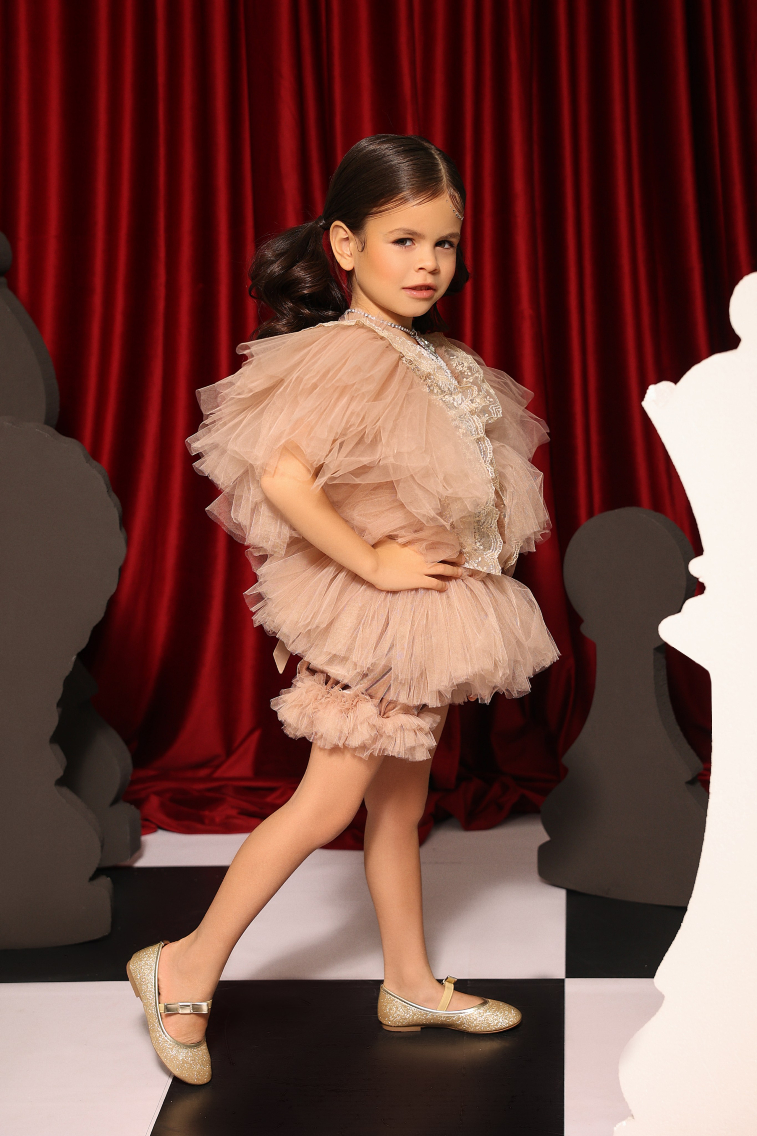 EMILIA. Модельная студия MIA Models