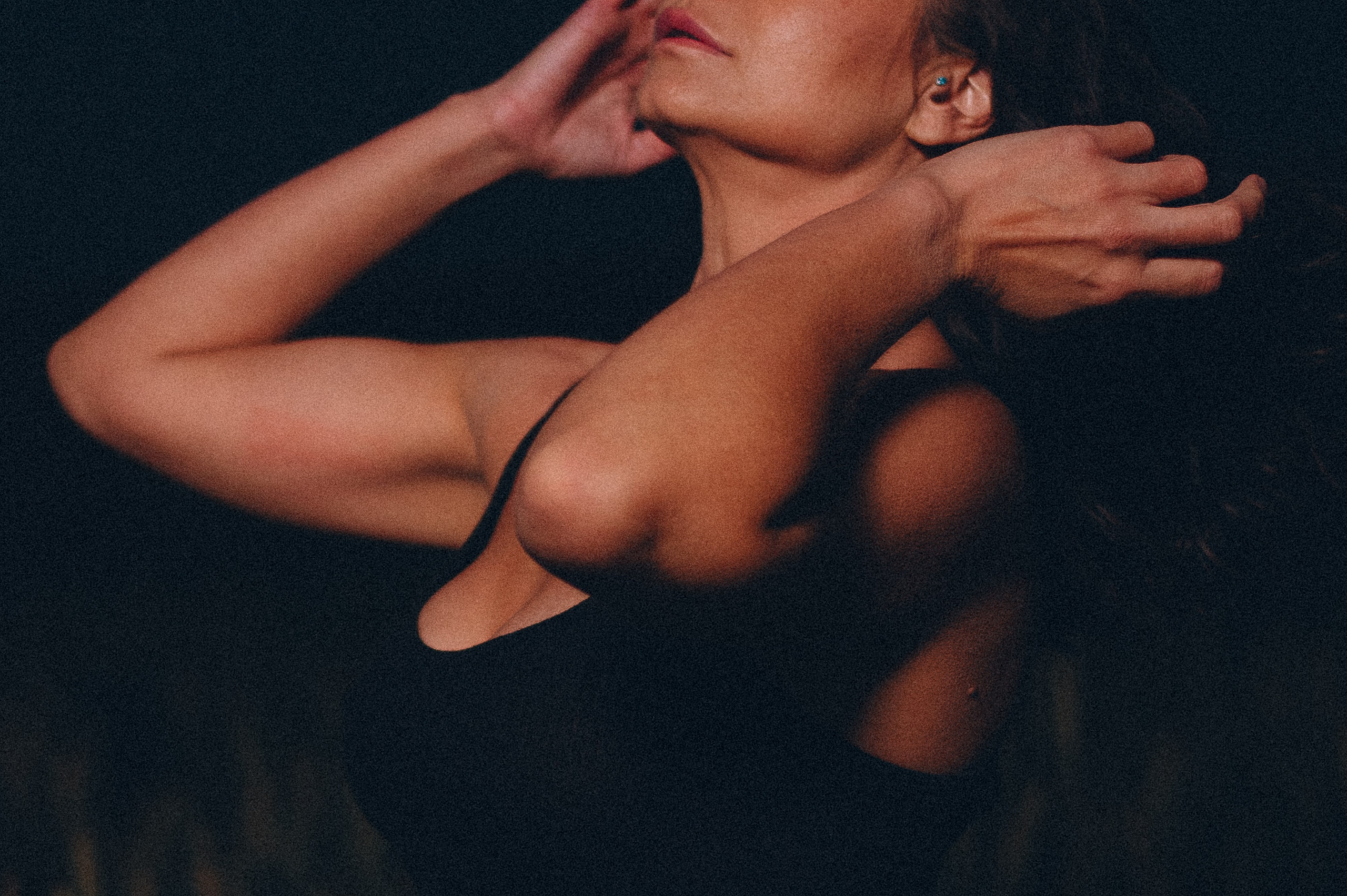 Оля в поле. Фотограф Дмитрий Пименов