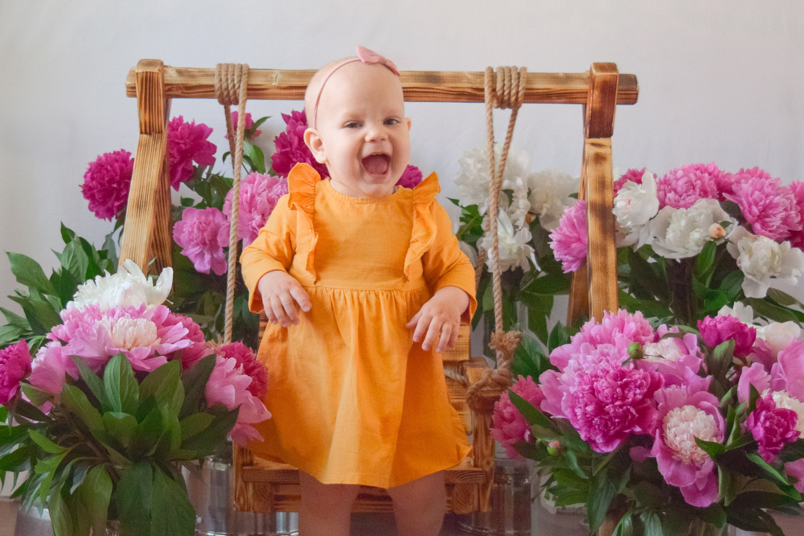 Полина и Даня пионы. Семейный и детский фотограф в Михайловке Татьяна Лестьева