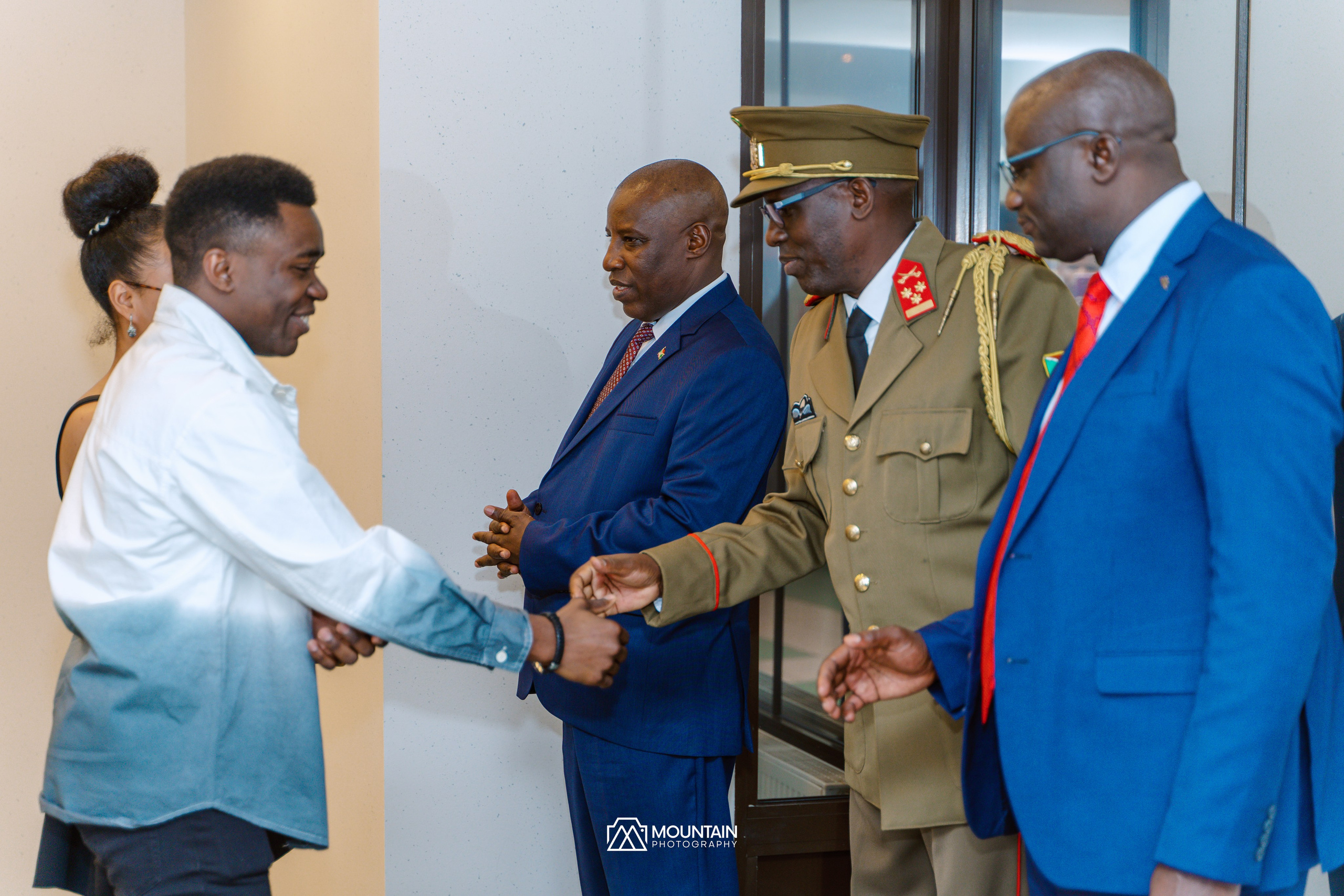 Burundi Indepence Celebration. Photographer based in moscow Peter Tchana