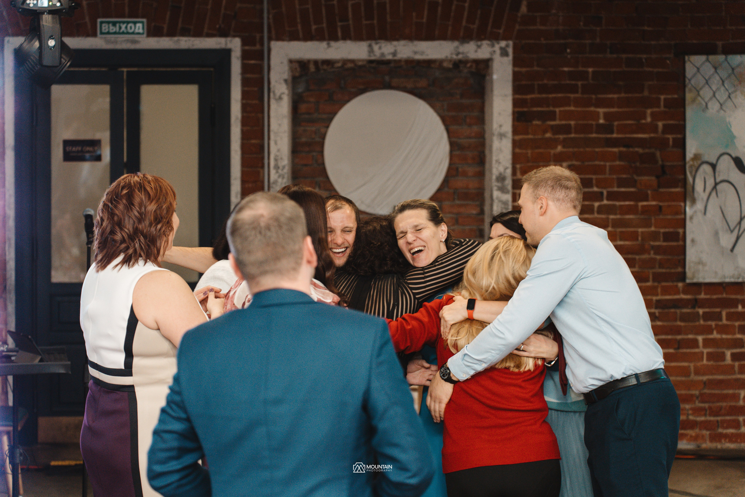 1klick End of year Party. Я занимаюсь событийной, свадебной, товарной, студийной… фотографией