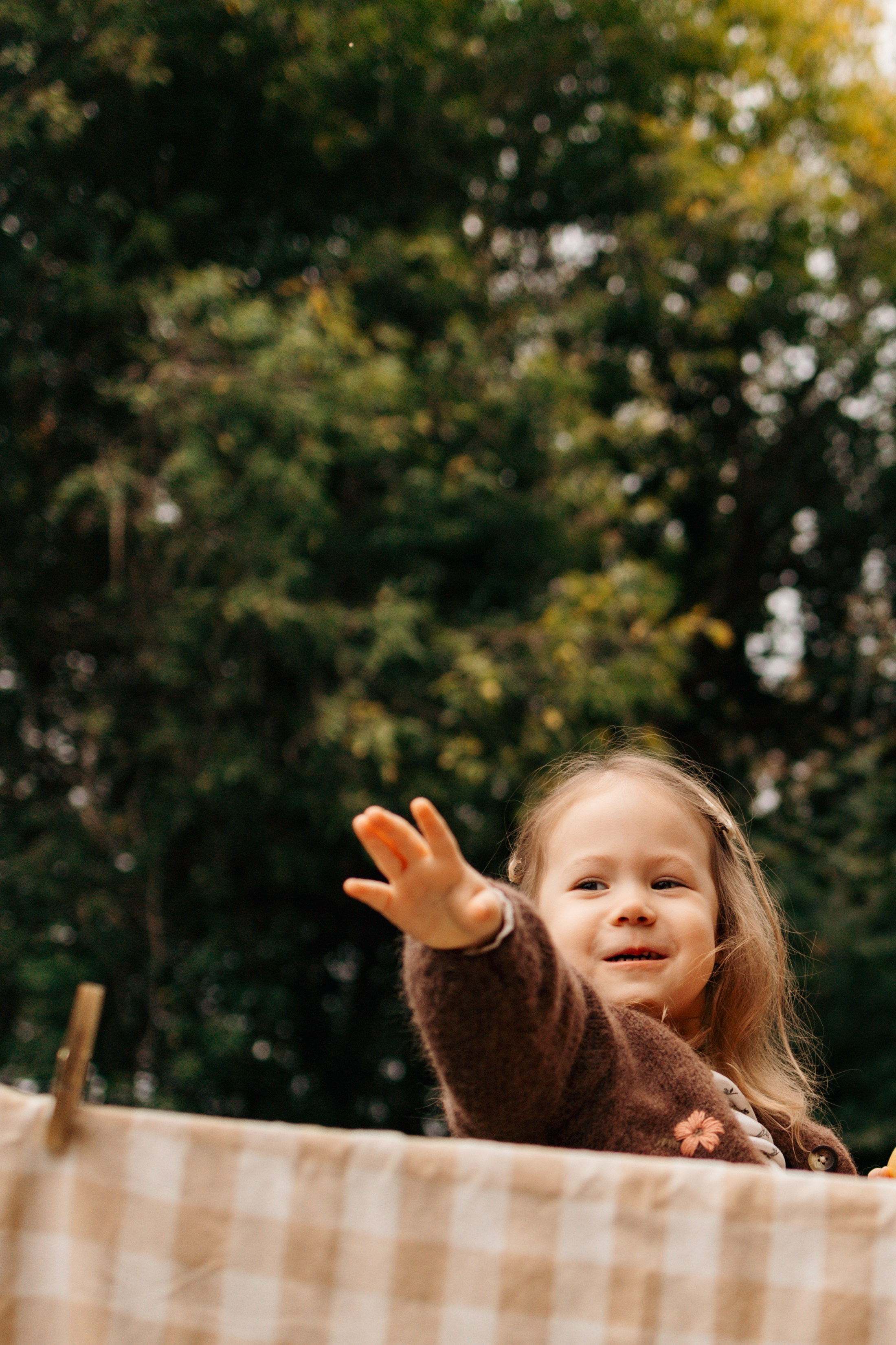 Осень в ладошках мамы. Ваш фотограф