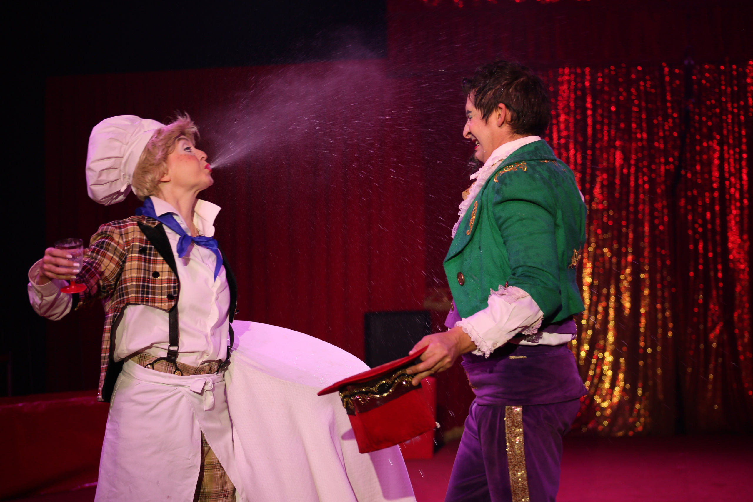 Репортаж шоу| представлений. Фотограф Диана Грачёва