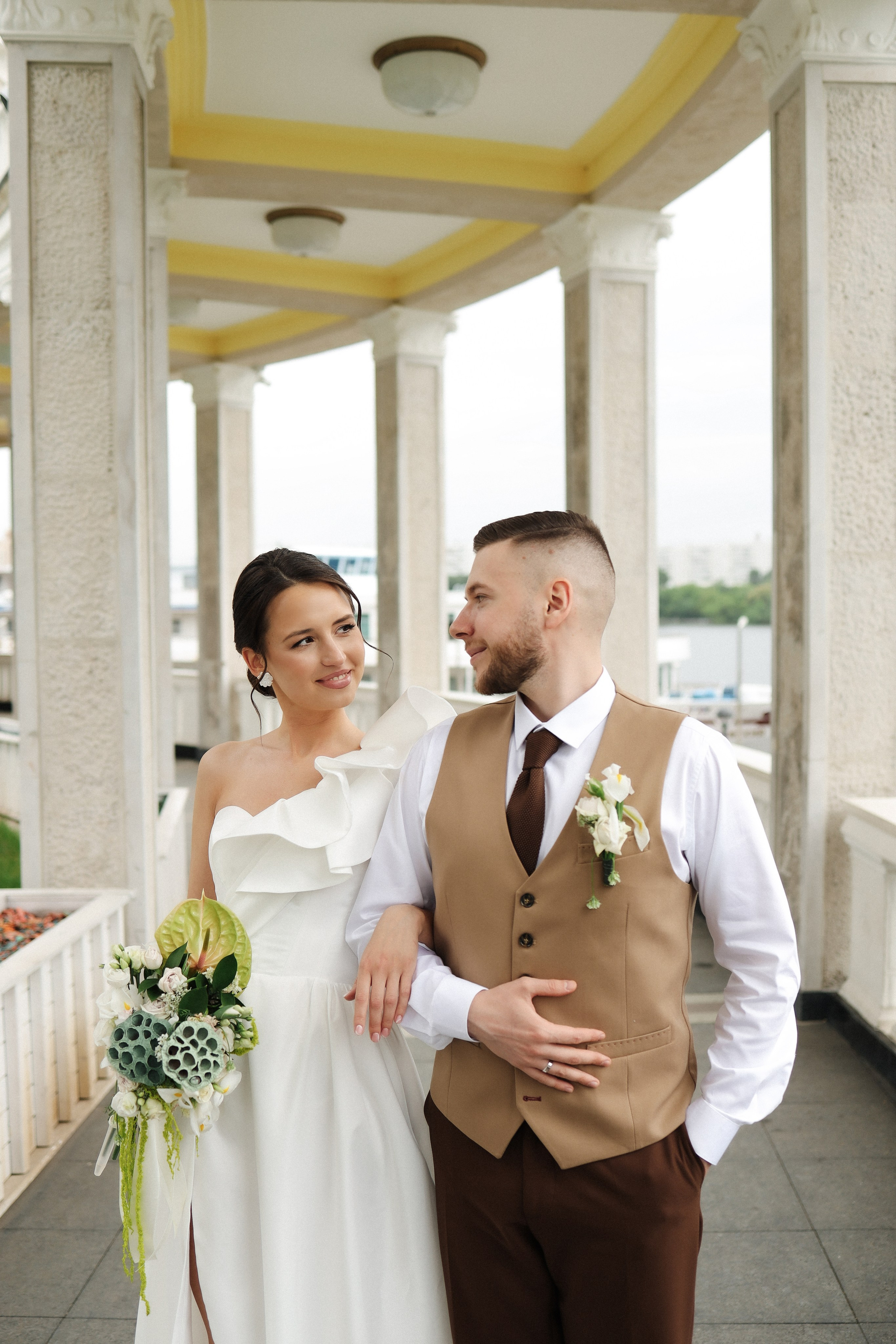 Е. +  П. С утренних сборов и до торта. Семейный и lovestory фотограф в Москве Светлана Коняхина