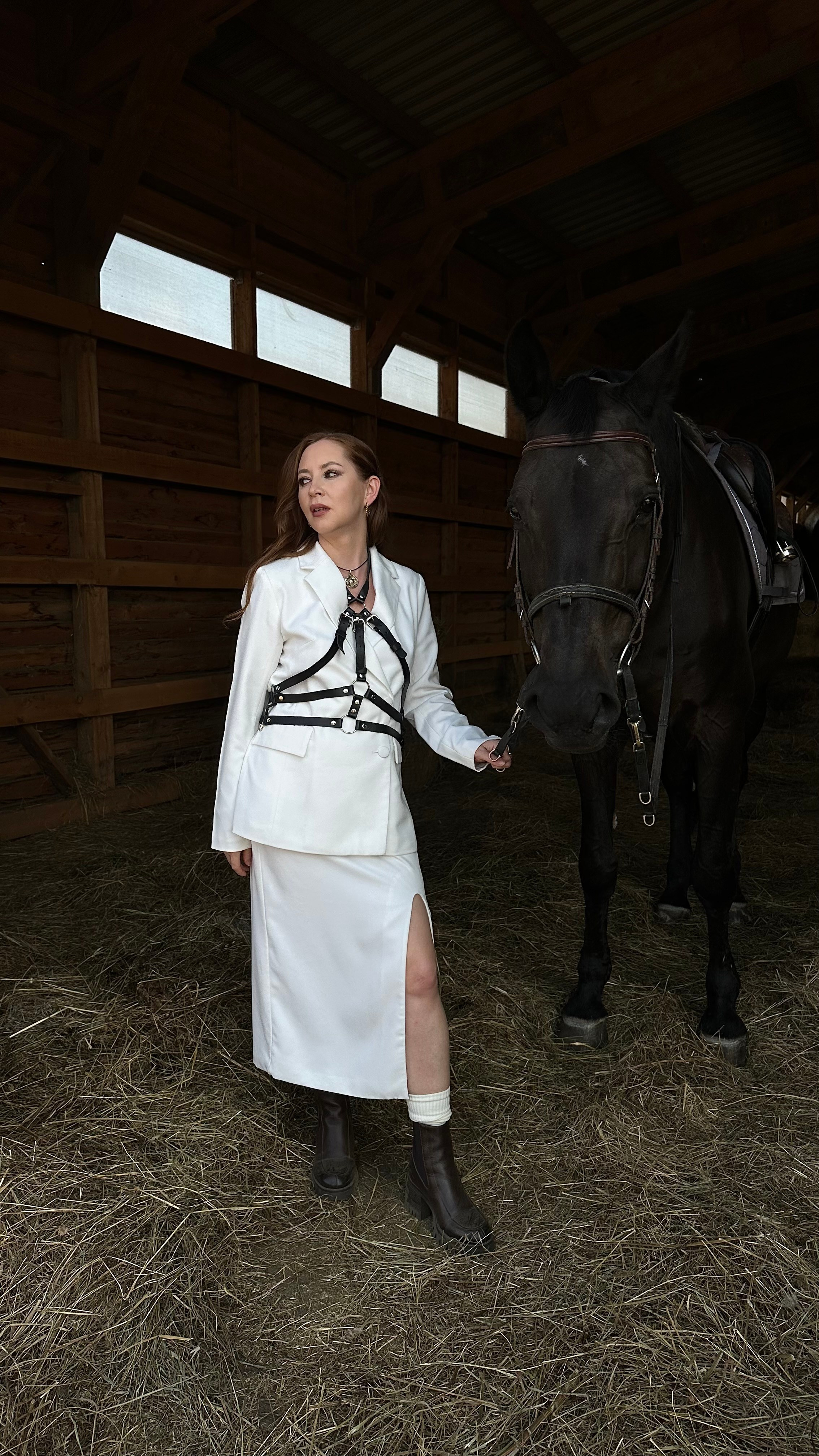 Фотопроект с лошадьми. КОНТЕНТ |БРЕНД фотограф Санкт-Петербург — Жанна Олтаржевская