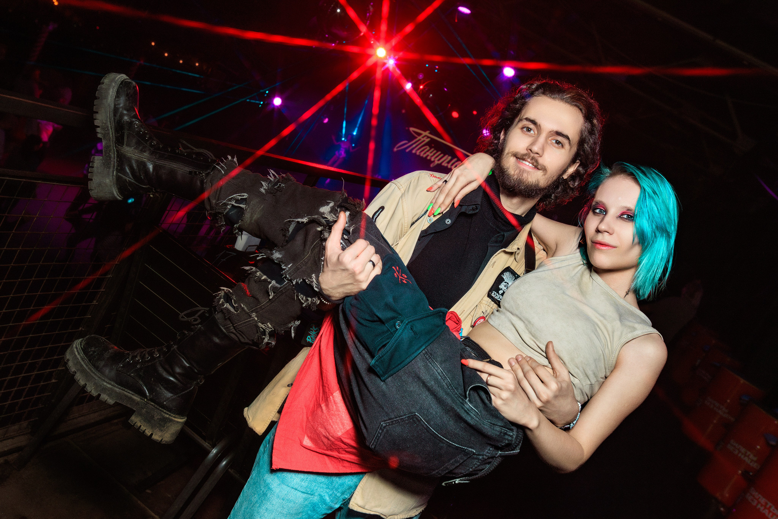 11.01.25 Танцплощадка. Репортажный фотограф Екатеринбург | Яркий, качественный репортаж | Концерты, клубы, репортаж, праздники, корпоративы