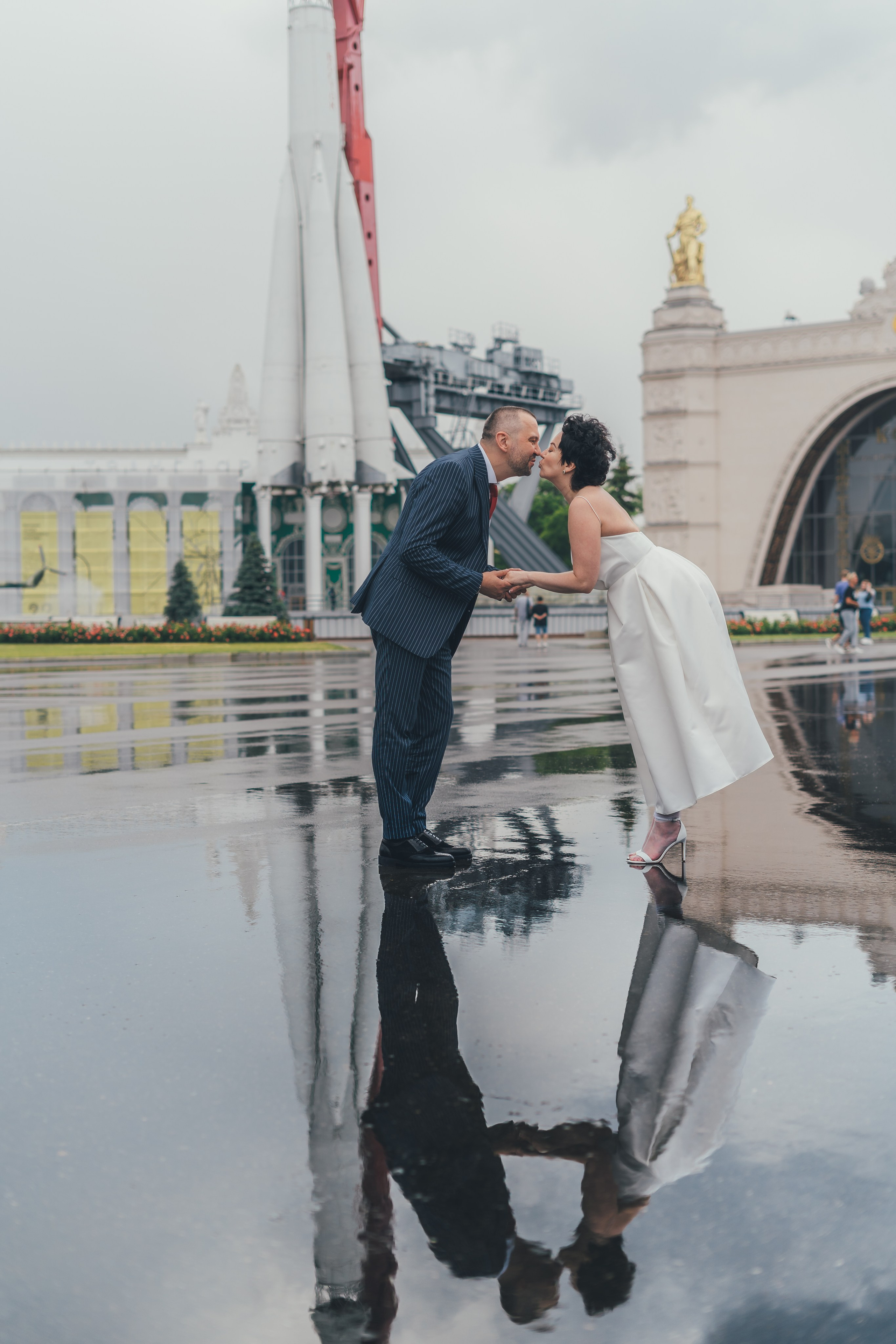 Ольга и Андрей, ЗАГС Железнодорожный, ВДНХ ресторан Московское небо. Наталья Дукалова фотограф Щелково Королев Пушкино Москва Балашиха