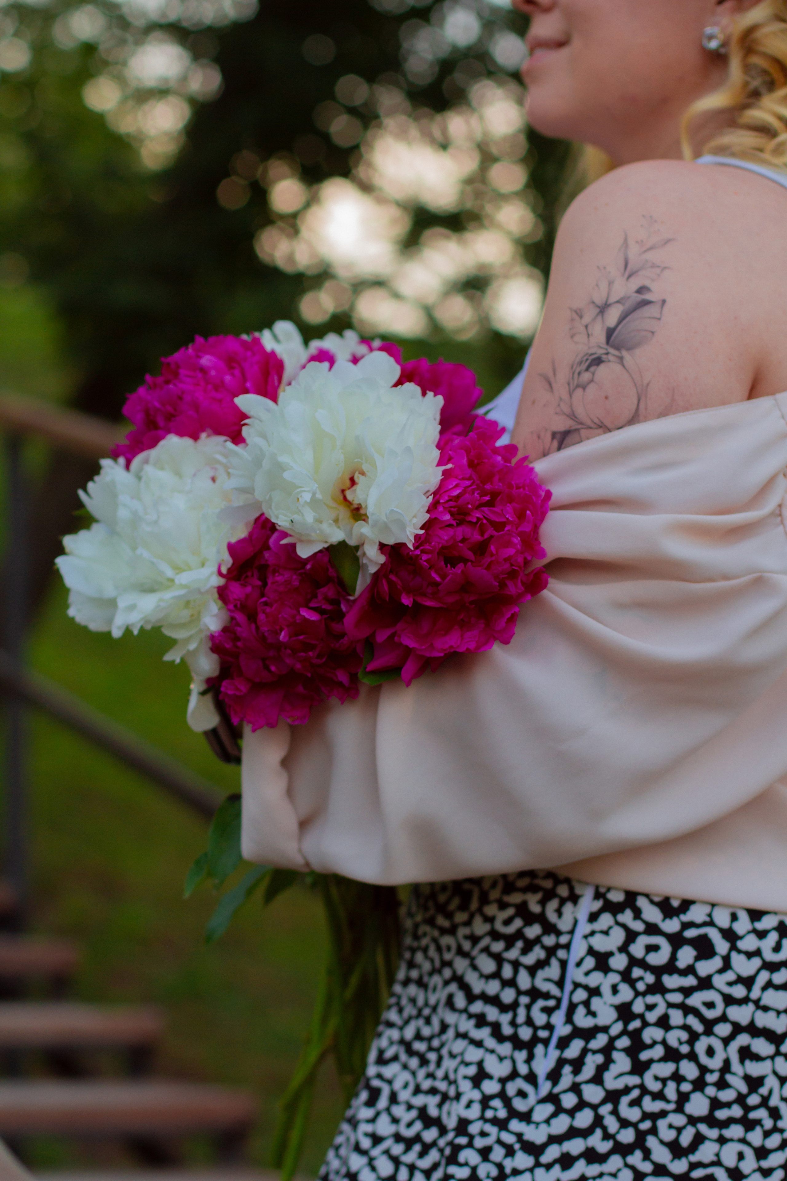 Елена пионы. Фотограф Светлана Бурова