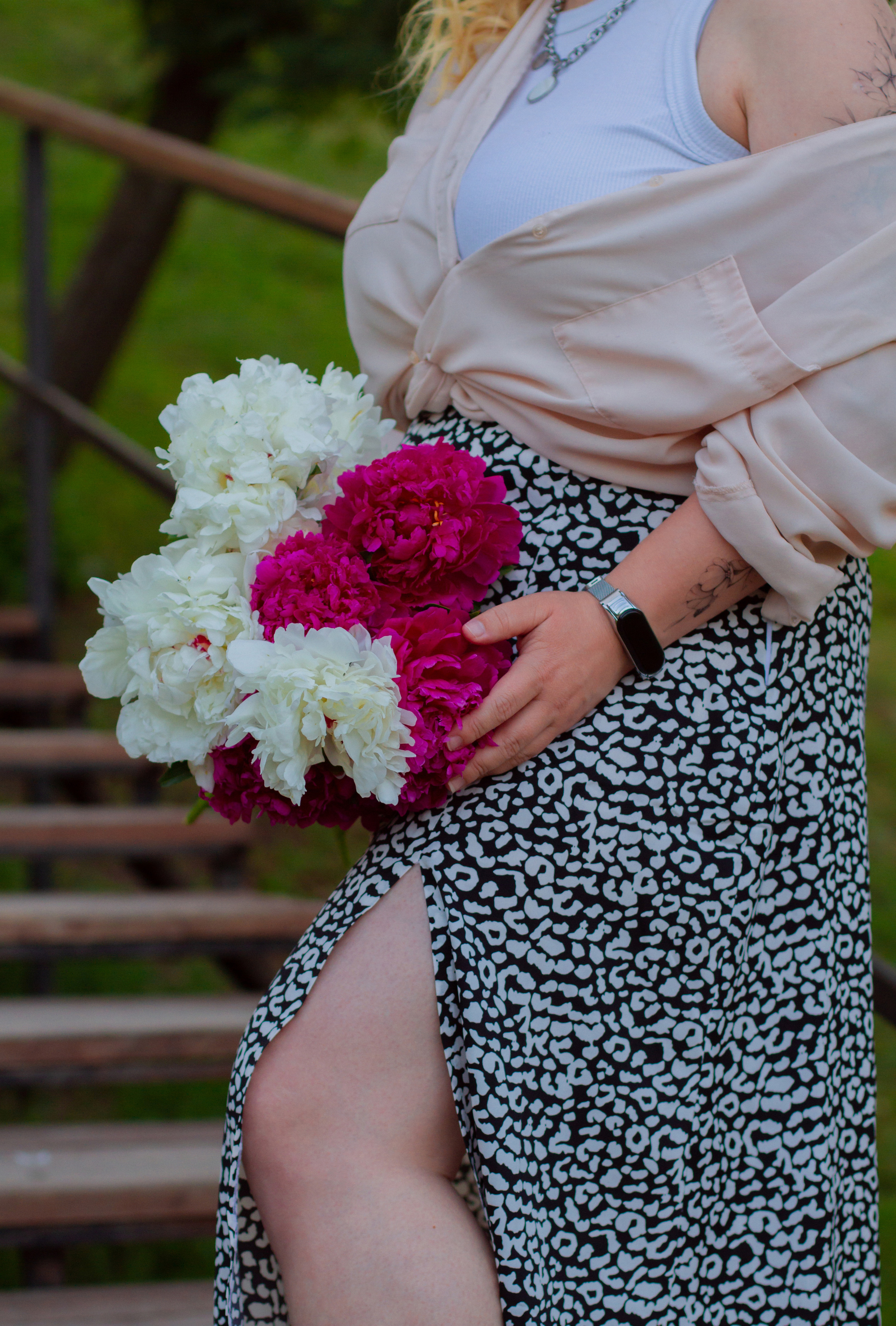 Елена пионы. Фотограф Светлана Бурова