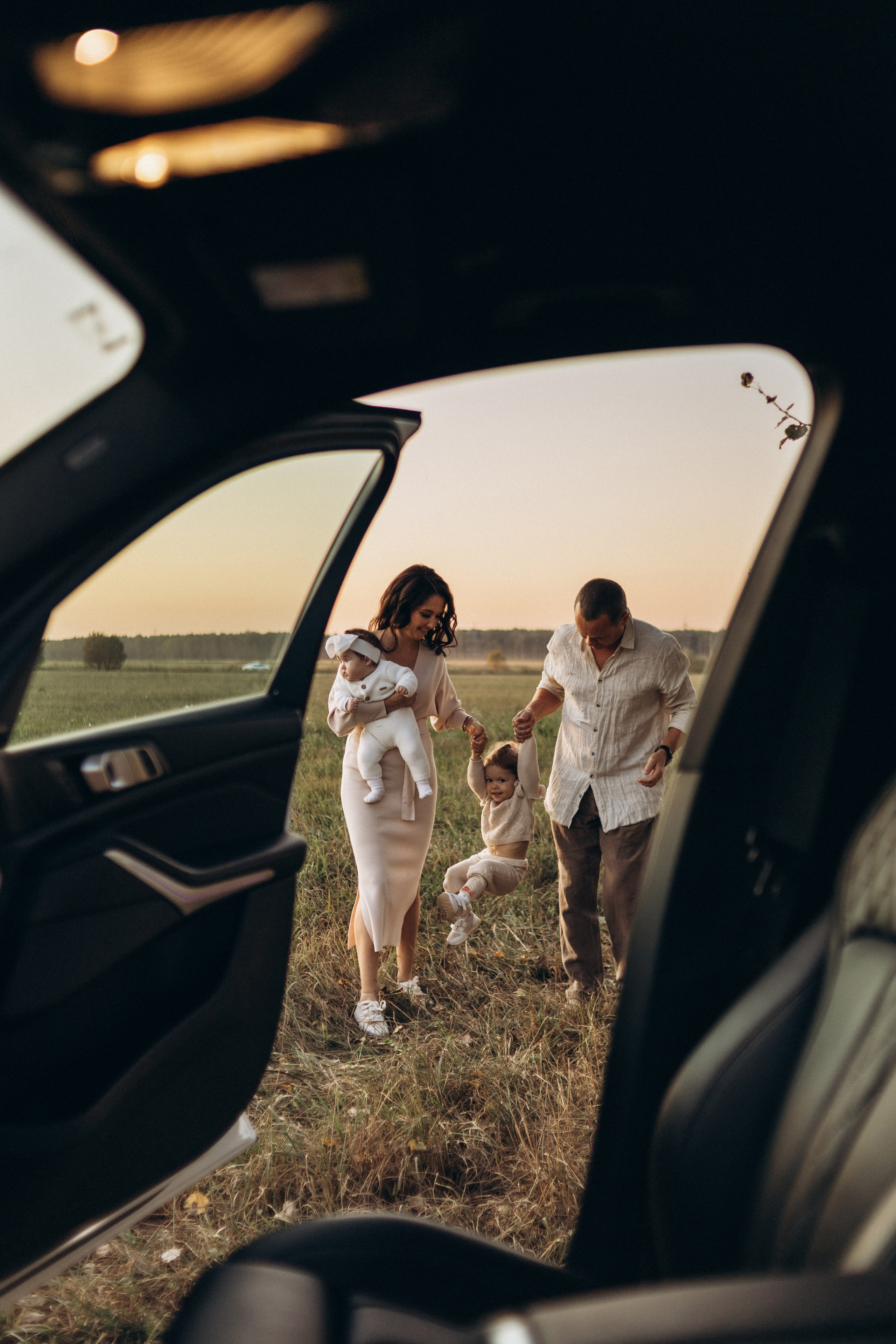 Дмитрий, Елена, Ангелина и Катюша. Фотограф В Москве и Подольске Лена Иванова