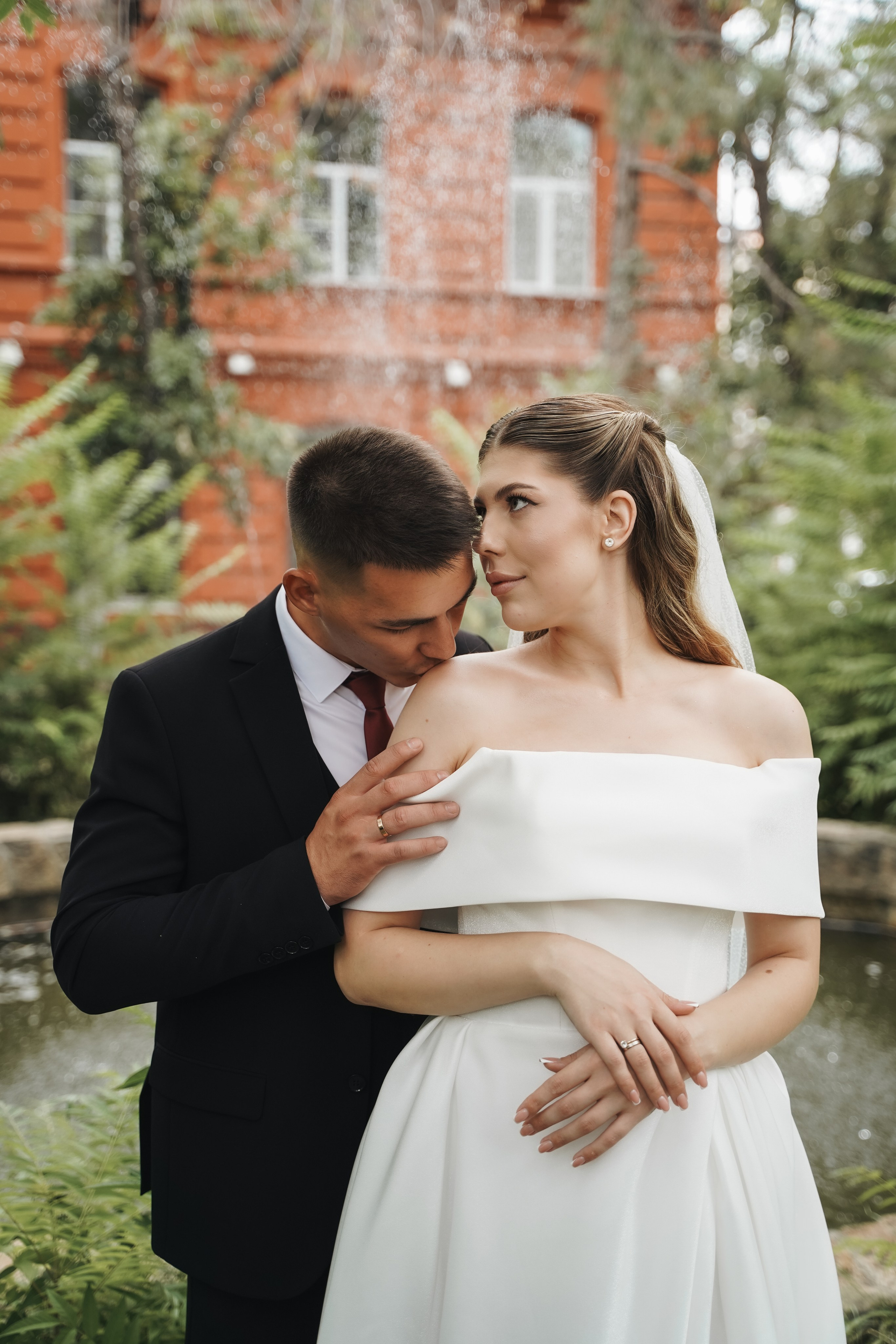 Темир и Арина. Фото и видео для вас в Астрахани!