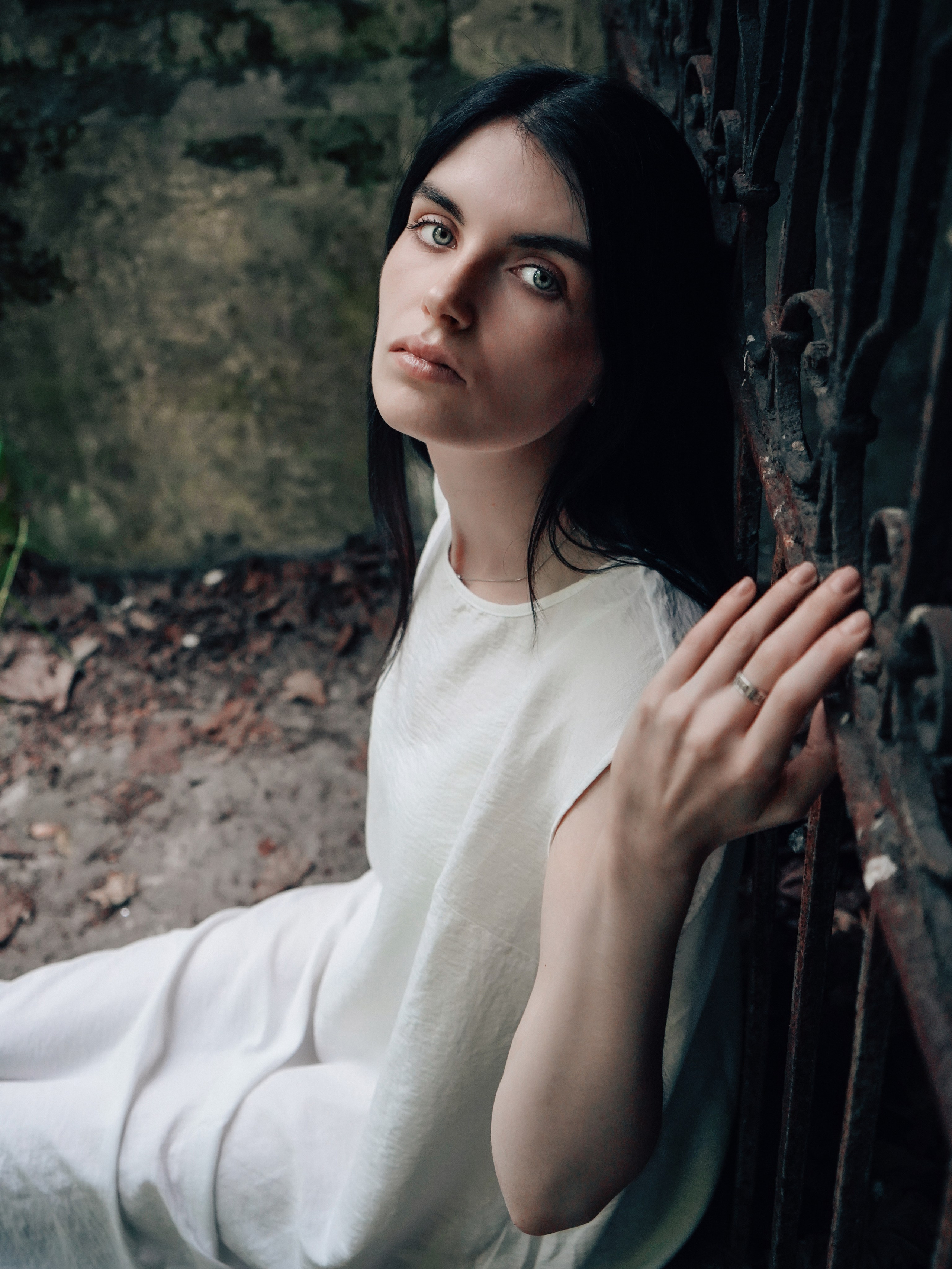 Творческая фотосессия на кладбище в Санкт-Петербурге для Лены. Светлана Гопанюк. Портретный фотограф. Санкт-Петербург. СПб