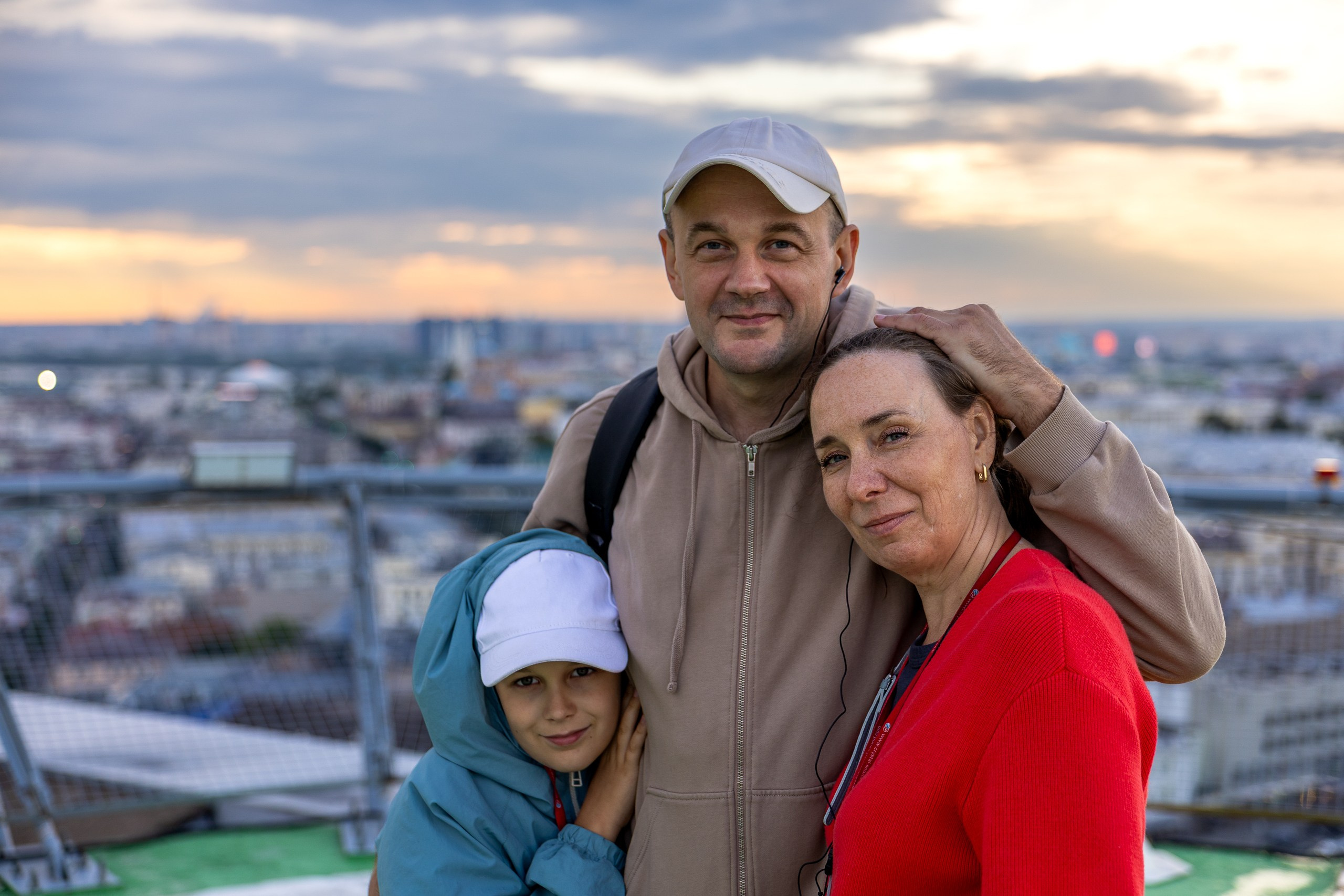 Экстукрия по крышам Казани с «Велобабаем». Июнь 2026. Спортивный, репортажный и портретный фотограф в Казани Алексей Горячев
