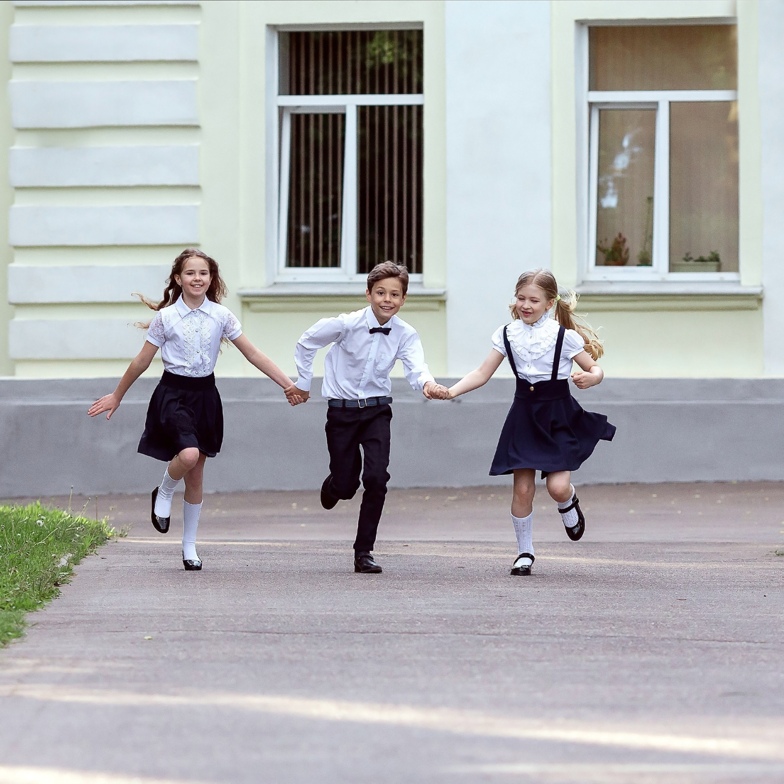 👫 Друзья. Выпускные альбомы для школы и детского сада — школьный фотограф Подольск, Троицк, Щербинка, Москва