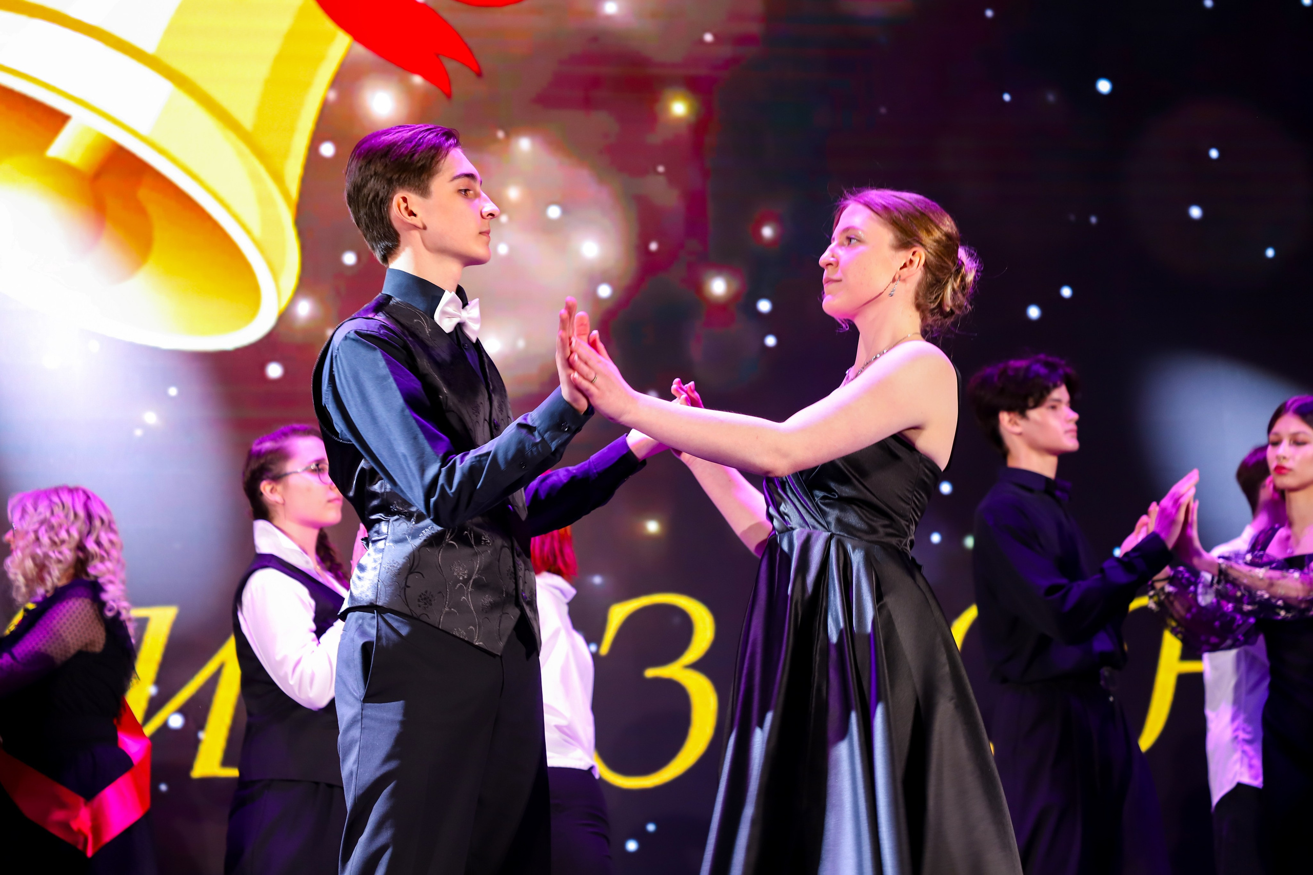 Последние звонки в школе. K-pop (и не только) фотограф в Москве Светлана Полякова