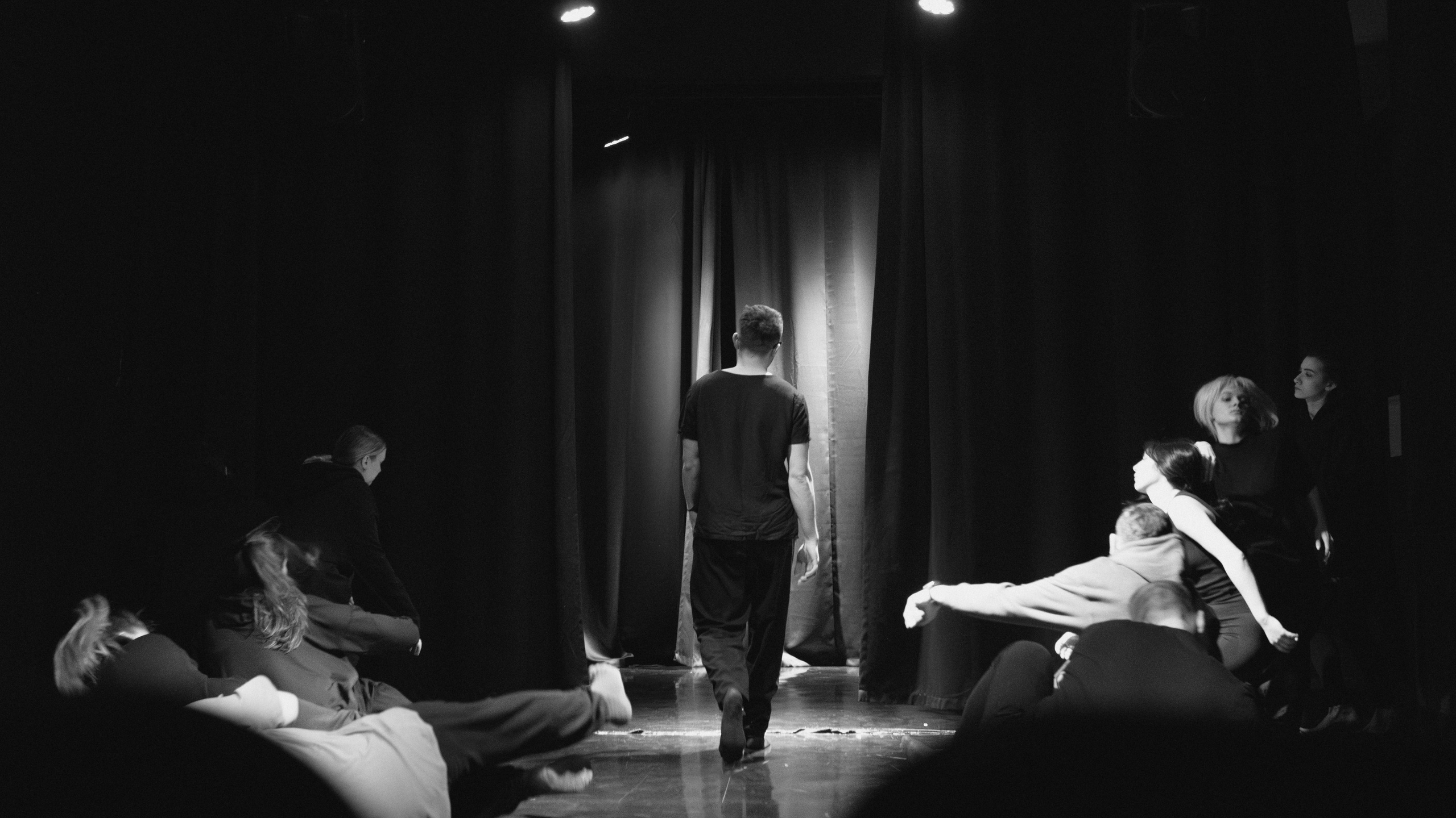 Показ группы Advanced 6 — Физический театр. Репортажный и портретный фотограф Андрей Гаровский