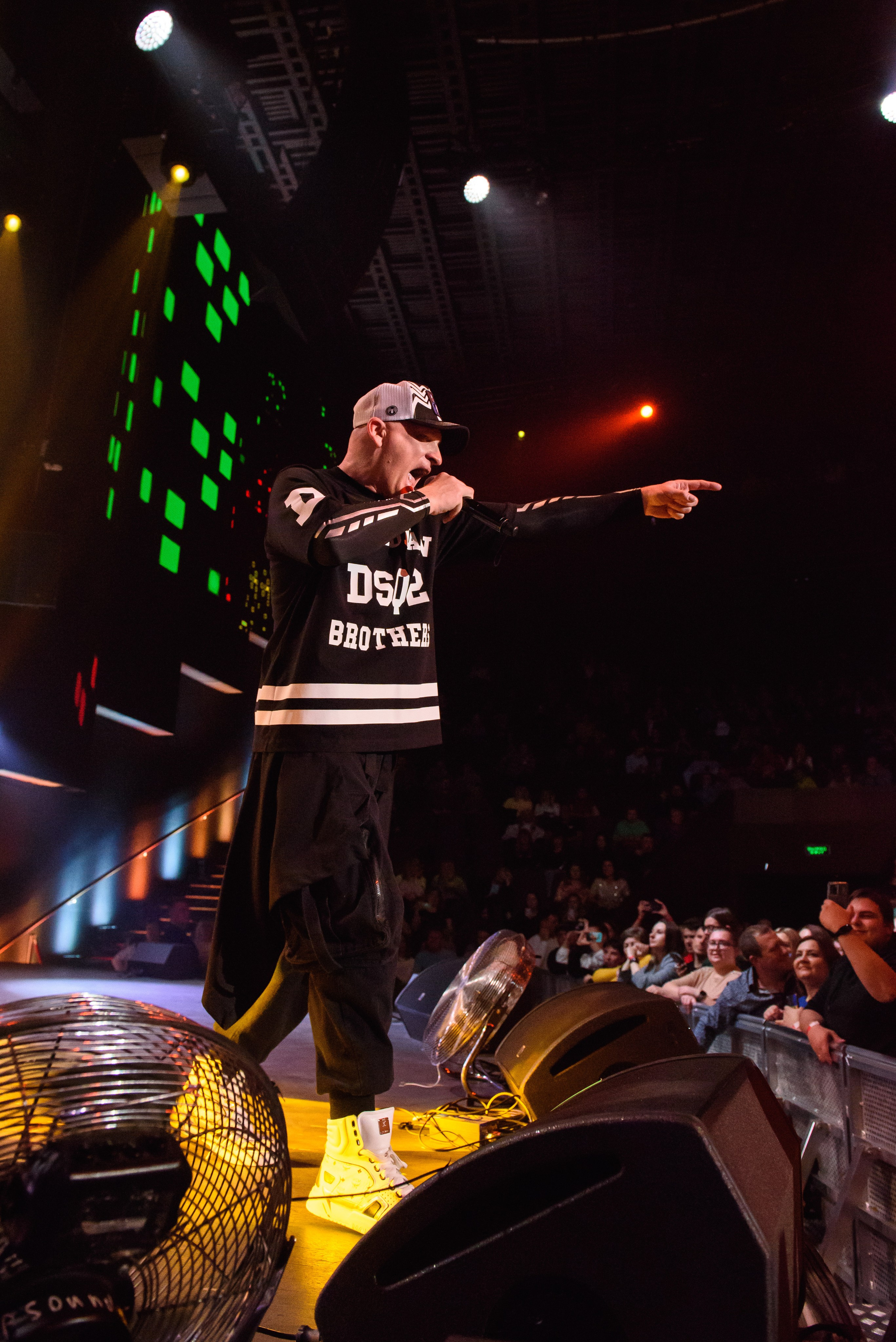 «КАР-МЭН» — «Имена на все времена», Вегас Сити Холл. Бренд-фотограф для экспертов и блогеров в Москве Влада Горбовская