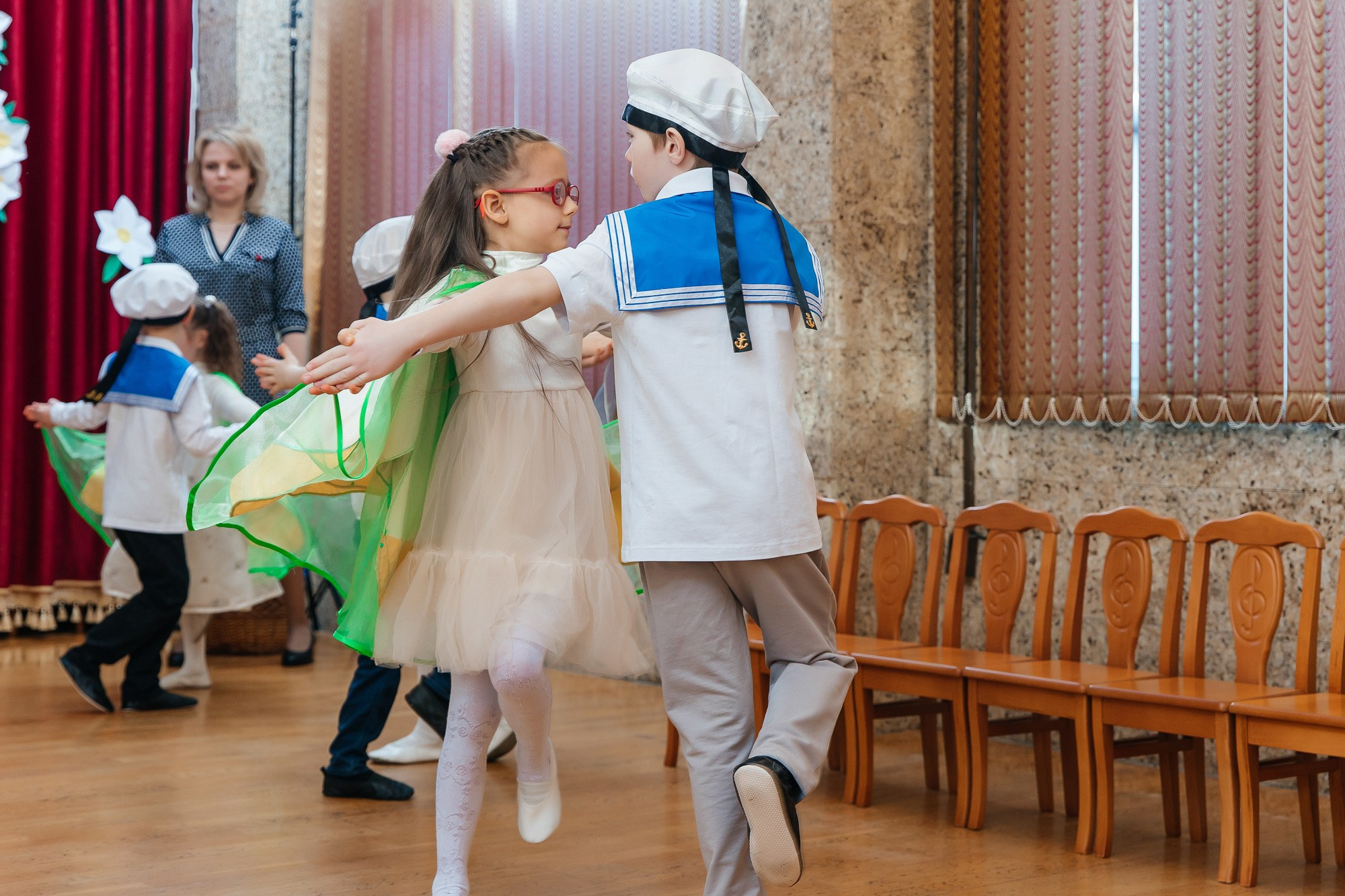 Детский сад № 93 — Утренник (10.03.2023). Свадебный и семейный фотограф Крамар Наталья