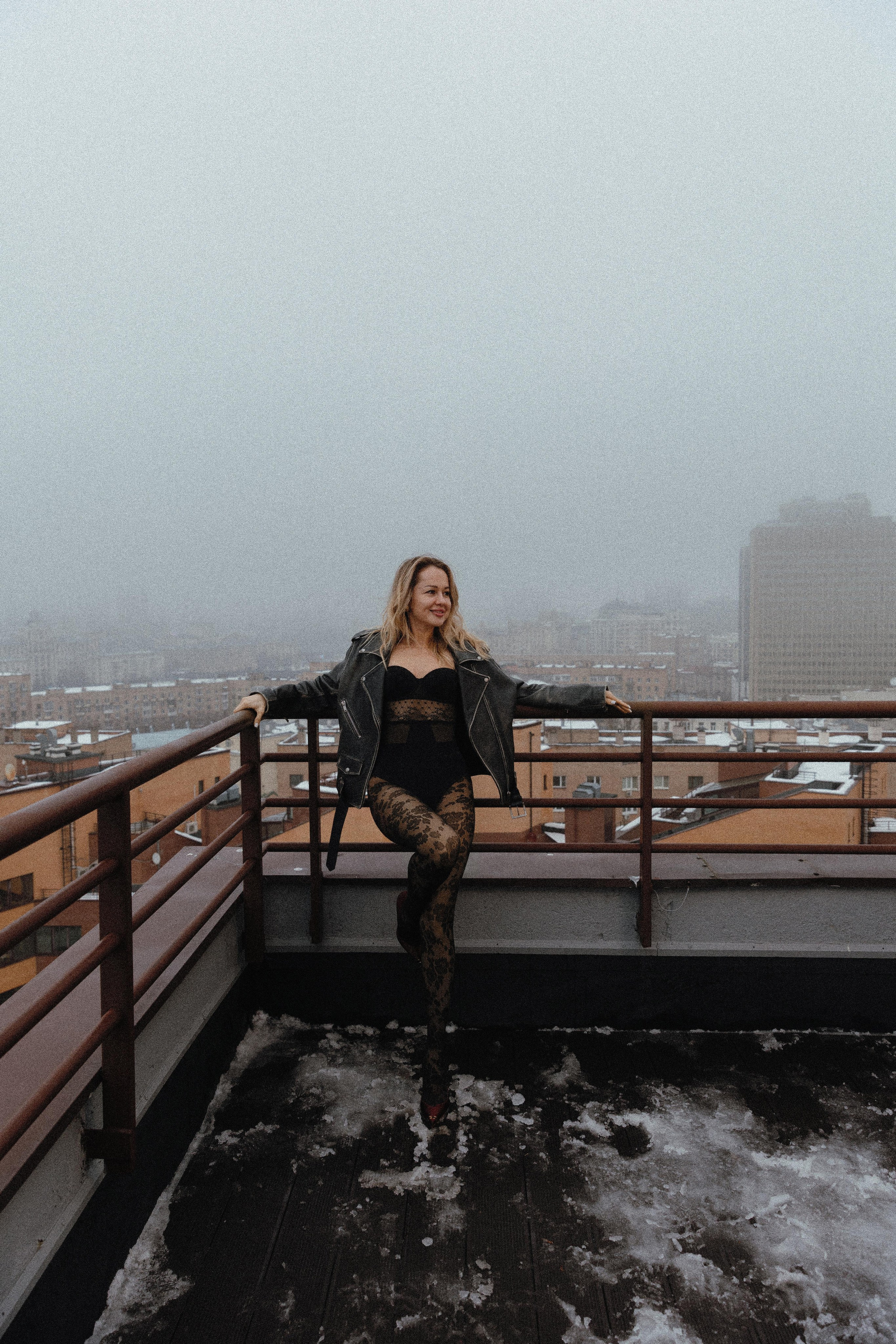 Фотосессия на крыше в фотостудии R414. Фотограф Александра Сыщенко