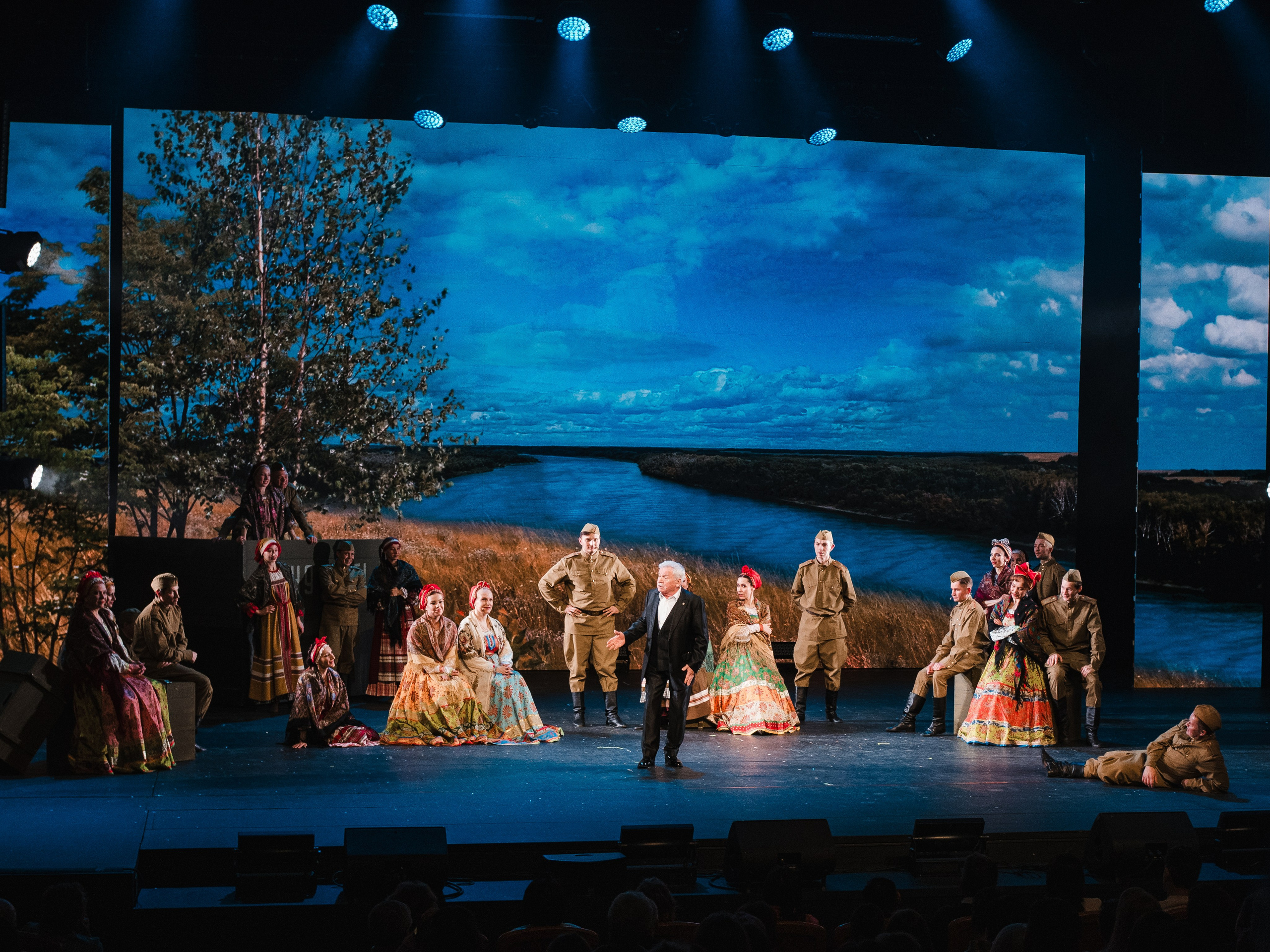 Василий Теркин, театр «Русская песня». Фотограф Ольга Махалова — Санкт-Петербург, Москва, Нижний Новгород