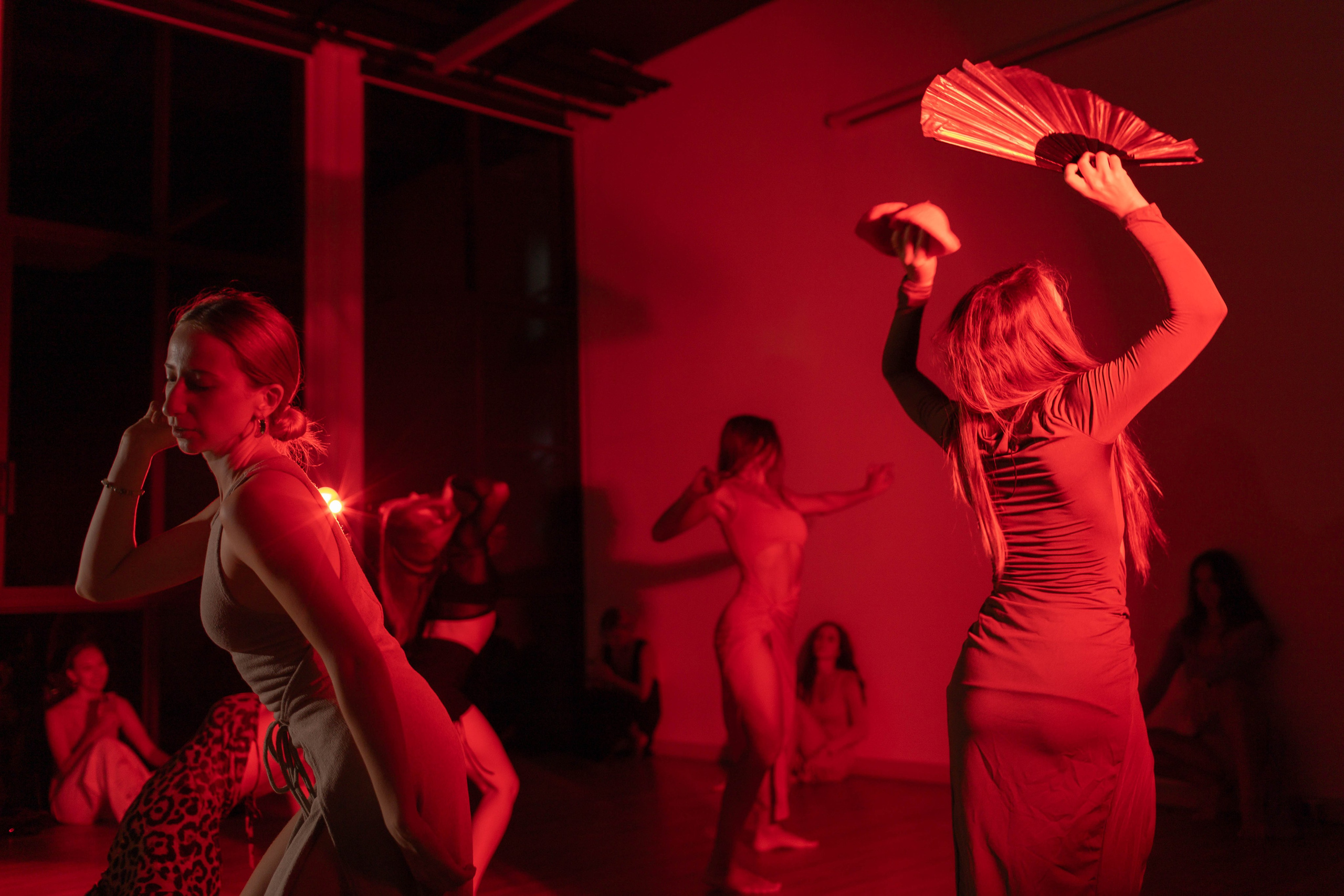 Dance party from Dasha. Lyric photographer