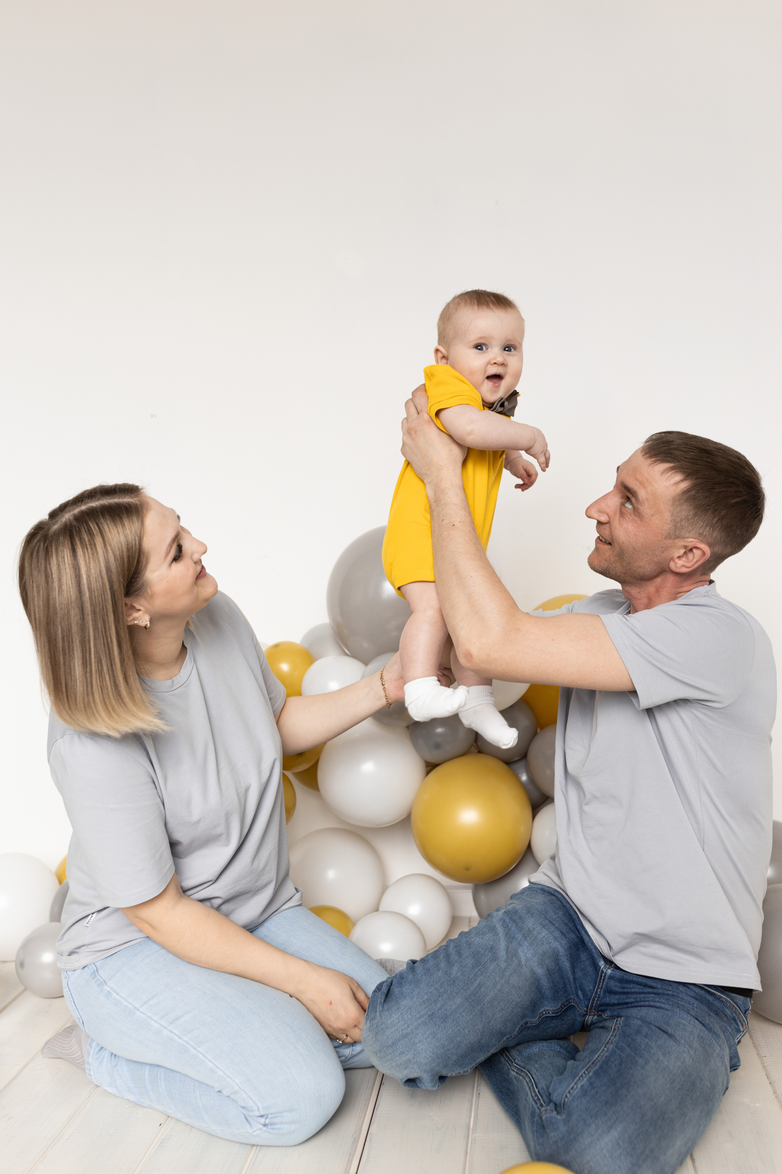 Кирюше 6 месяцев. Фотограф новорожденных в Барнауле Русакова Анастасия