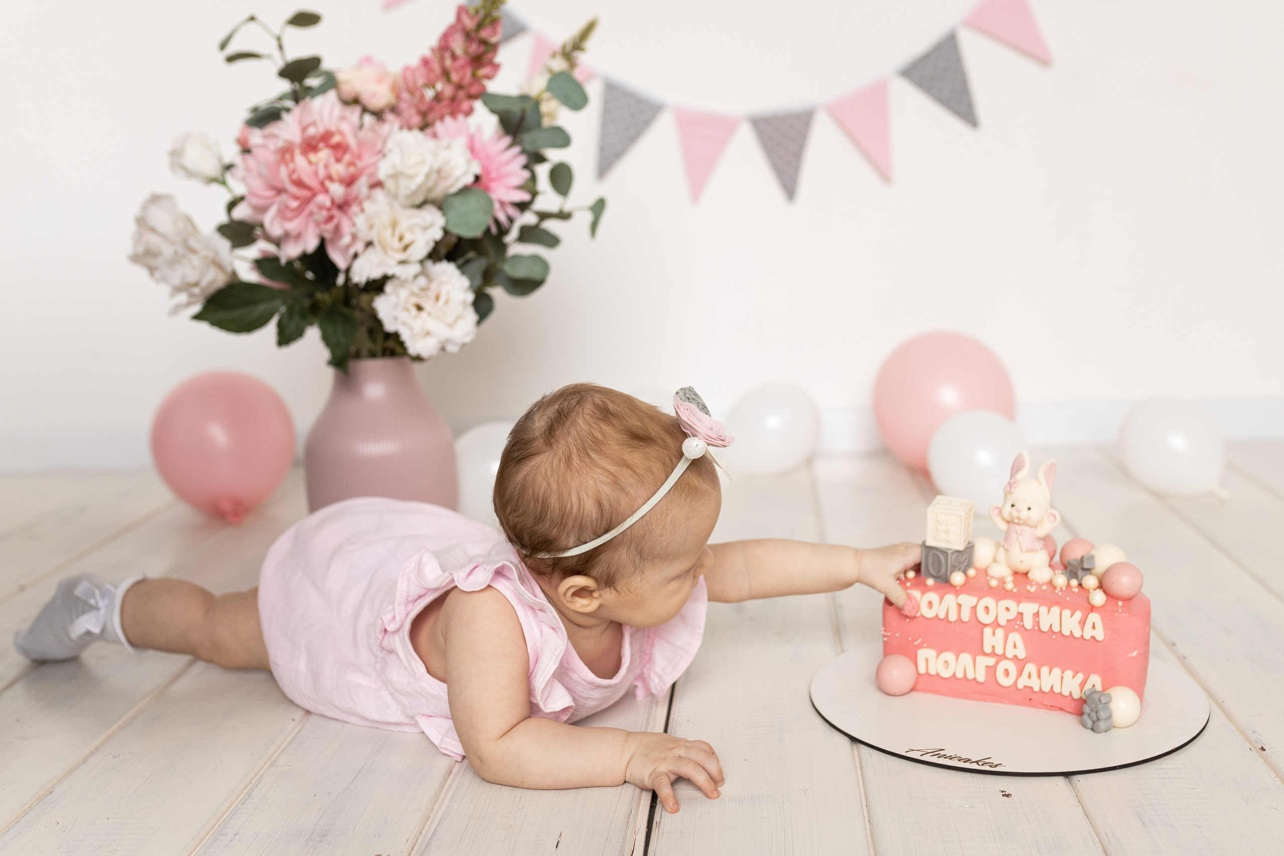 Даше 6 месяцев. Фотограф новорожденных в Барнауле Русакова Анастасия