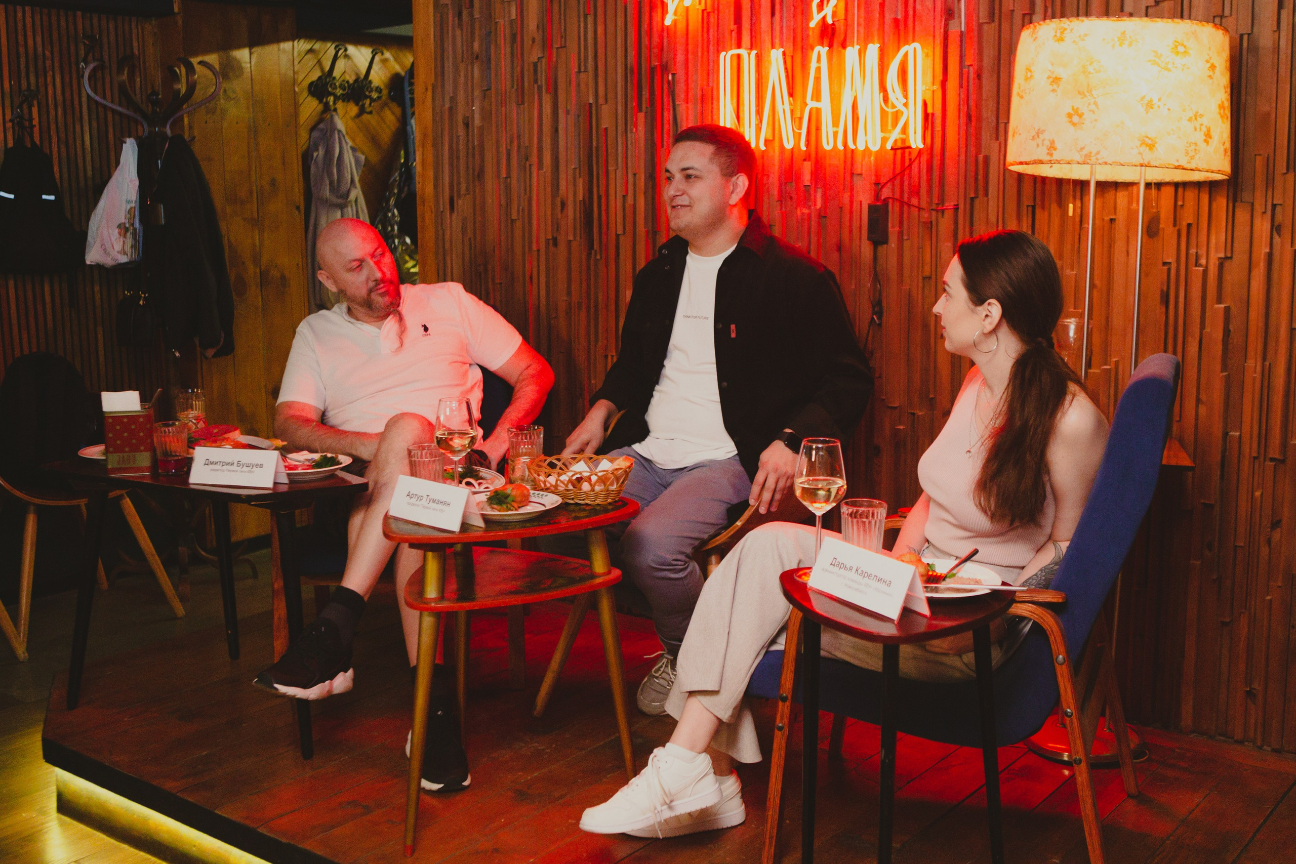 Фотосъемка пресс-бранча Первой лиги КВН в Перми. Репортажный фотограф в Перми Денис Голдобин