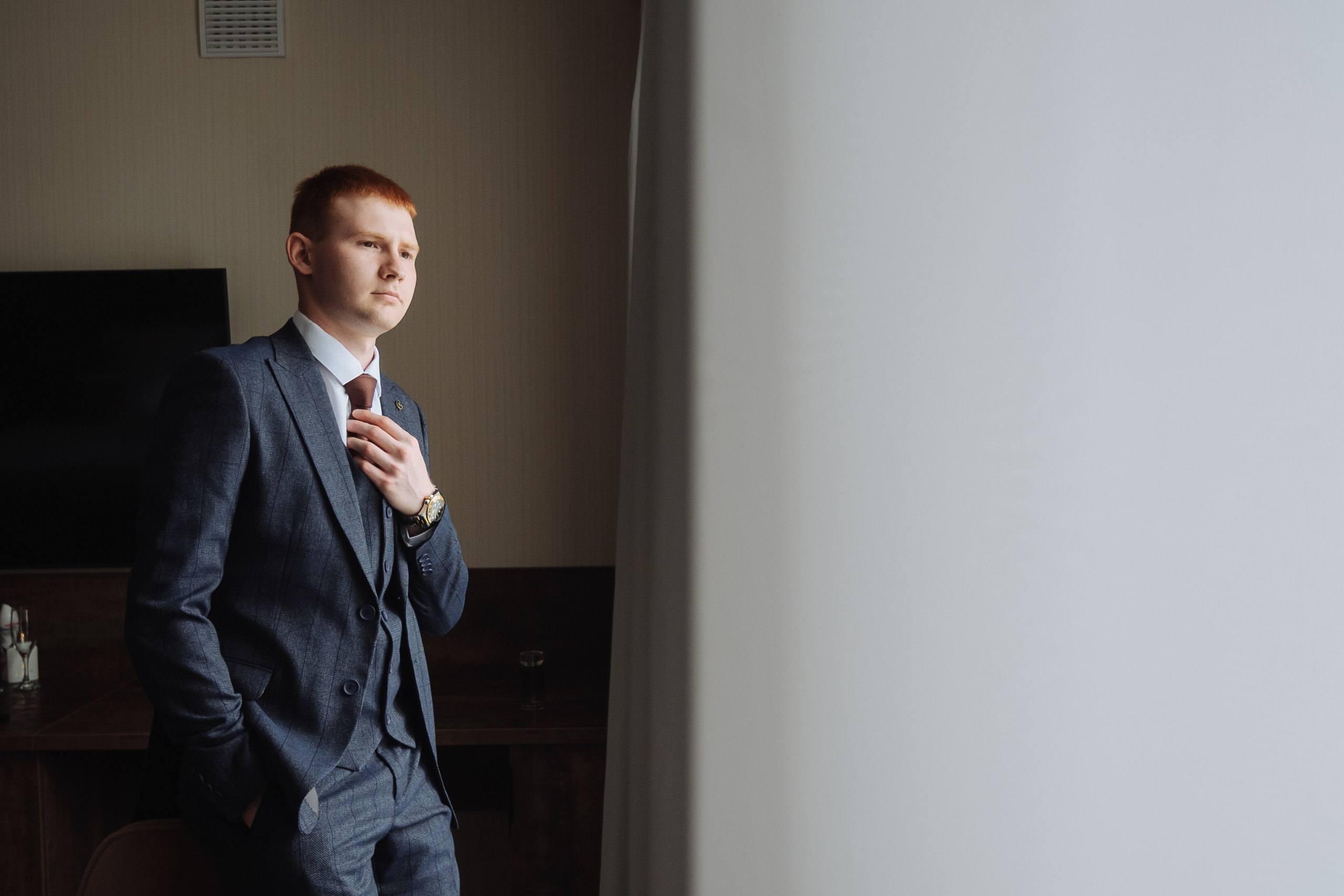 Свадебная съёмка для Ирины и Николая. Сборы в отеле. Свадебный и семейный фотограф г. Ярославль Савинская Анастасия