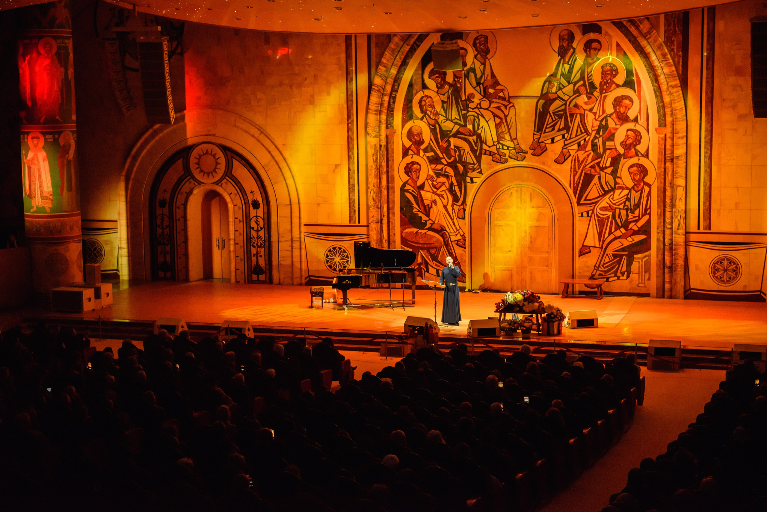 Иеромонах Фотий — «Имена на все времена», Зал Церковных Соборов. Бренд-фотограф для экспертов и блогеров в Москве Влада Горбовская