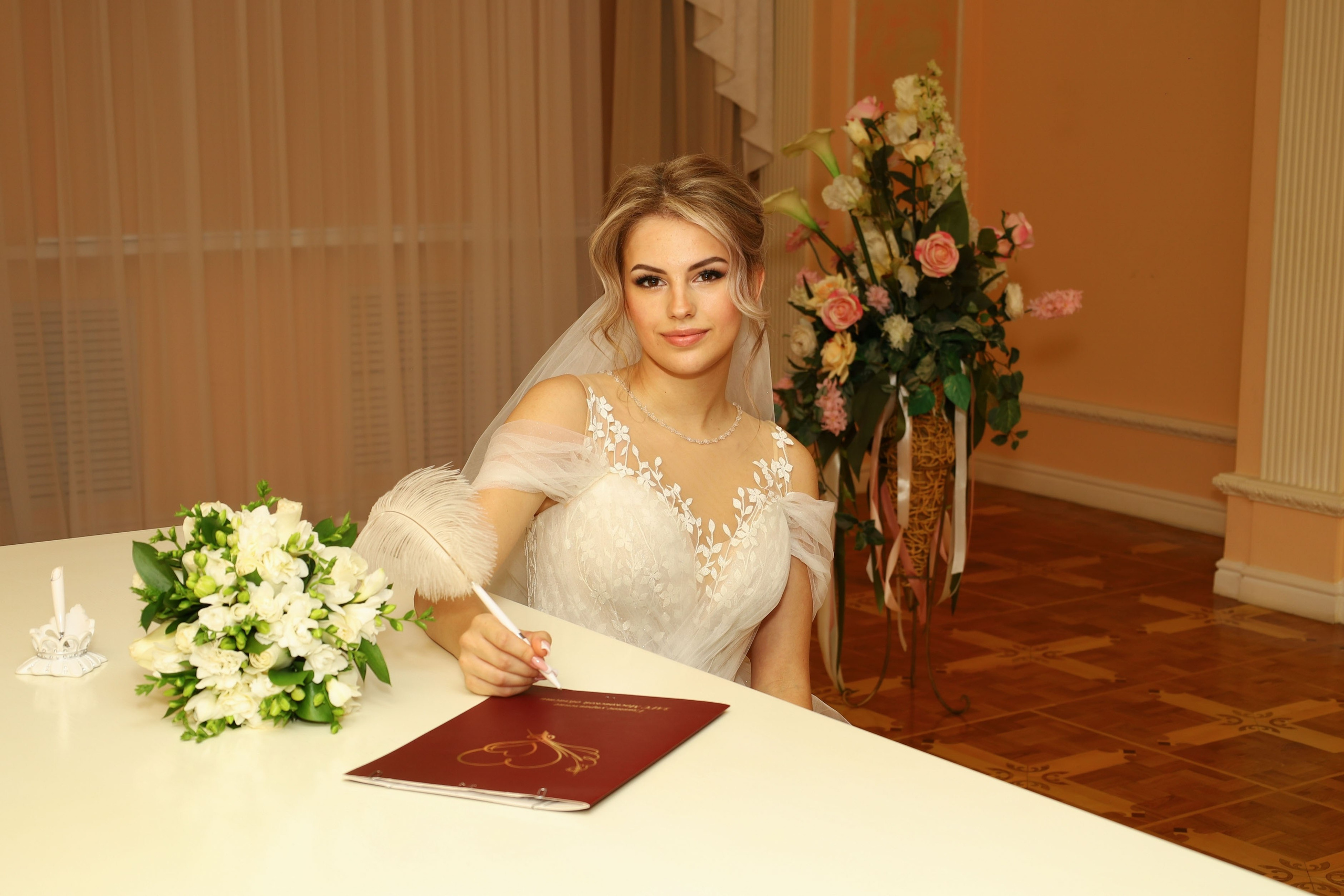 Свадьба Ева и Илья Загс. Семья фотографов Юлия & Сергей