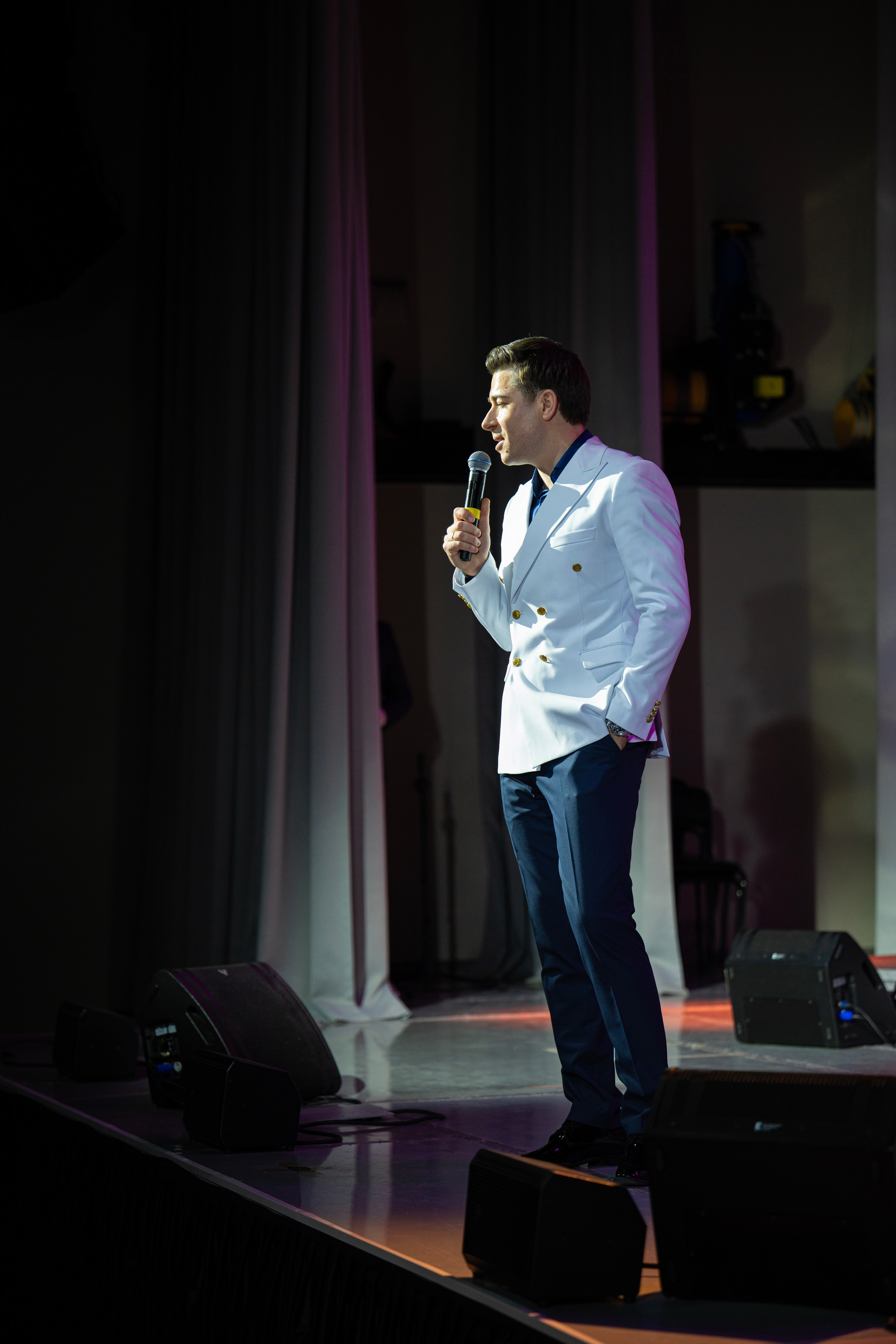 Концерт Владимира Шнитко. Центр культурного развития. г. Зеленодольск. Свадебный фотограф в Казани, и Зеленодольске Радик Мухаметов