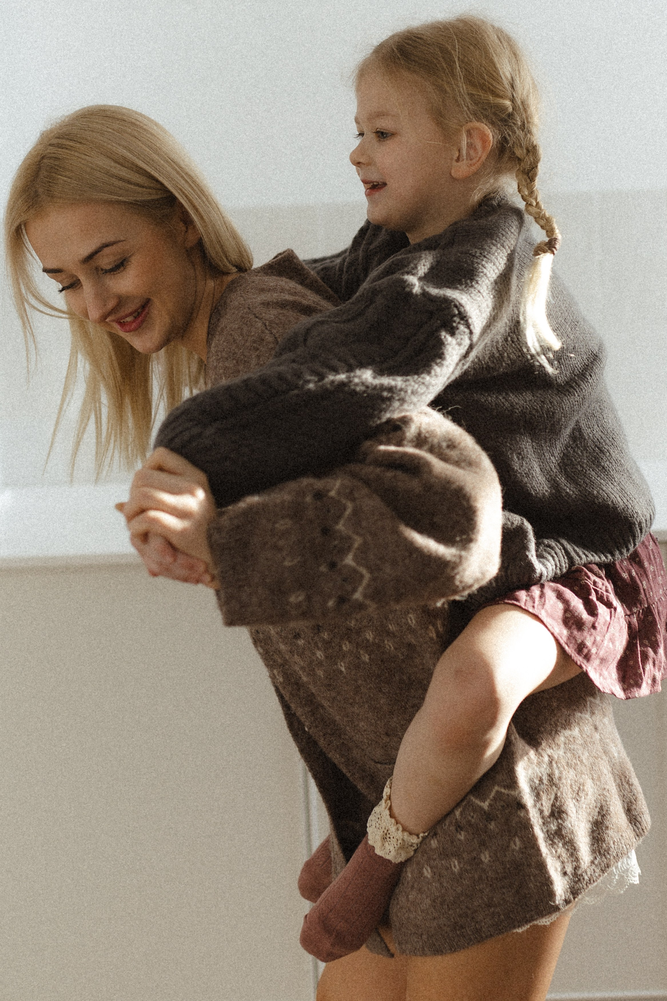 Лера Мира и клубничное варенье. Семейный фотограф в Москве Алина Савченко