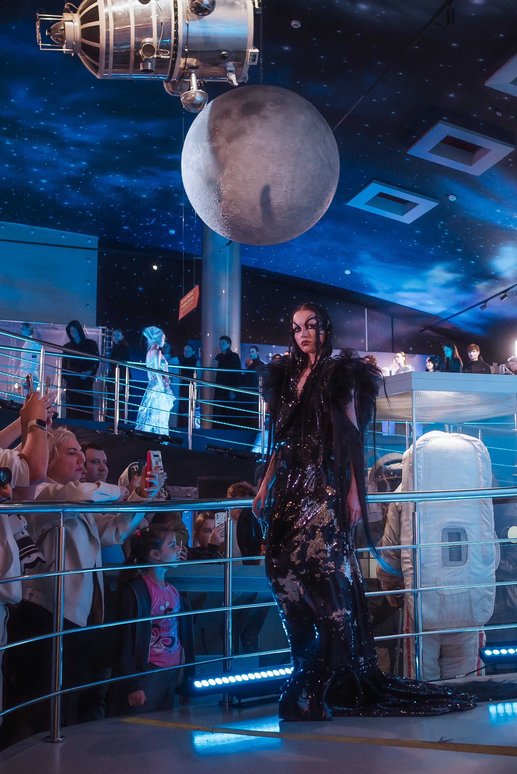 Космос Мода. Фотограф Карина Шарова Москва