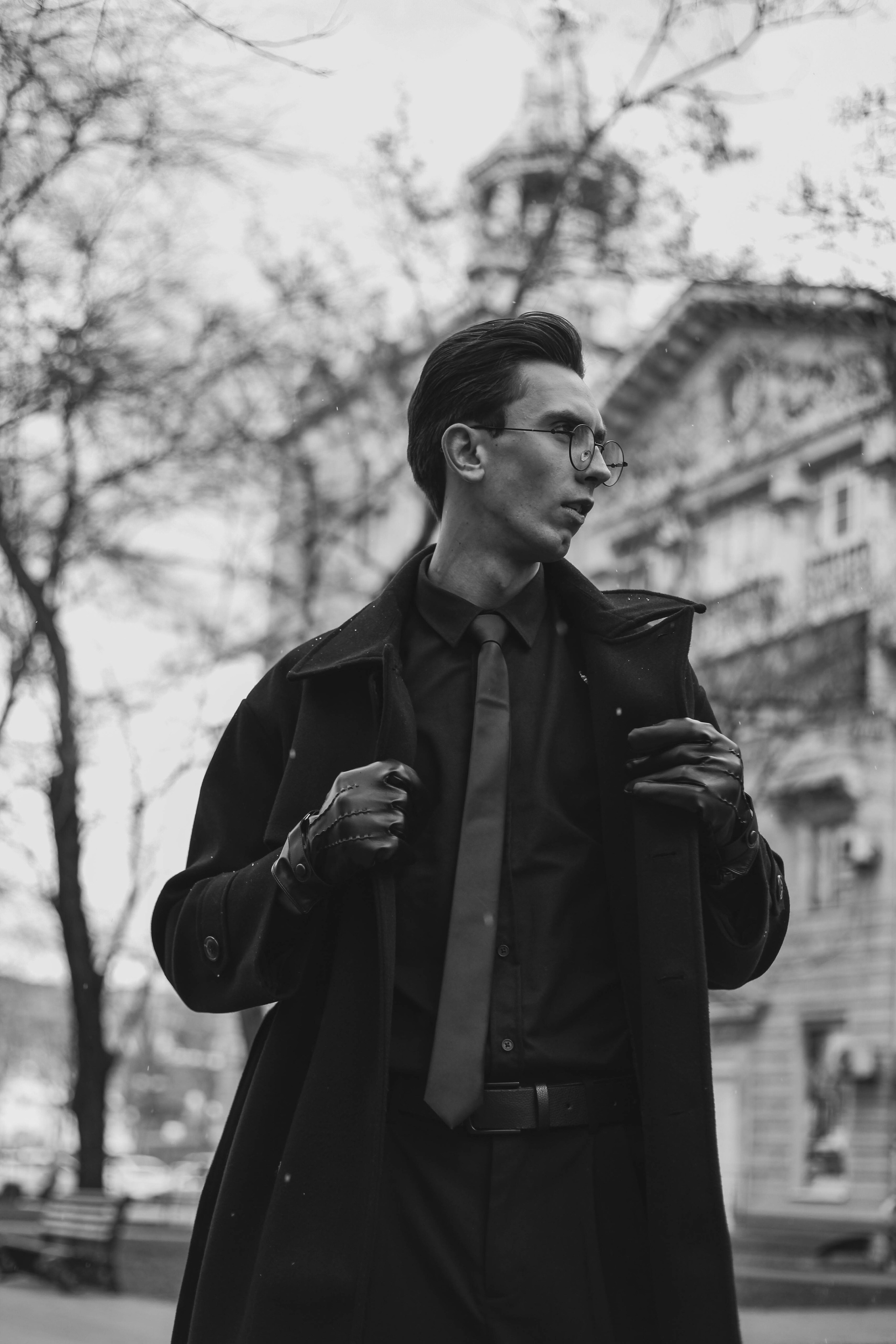 «Любовь всмятку: чувства не для всех». Уличный фотограф Города N