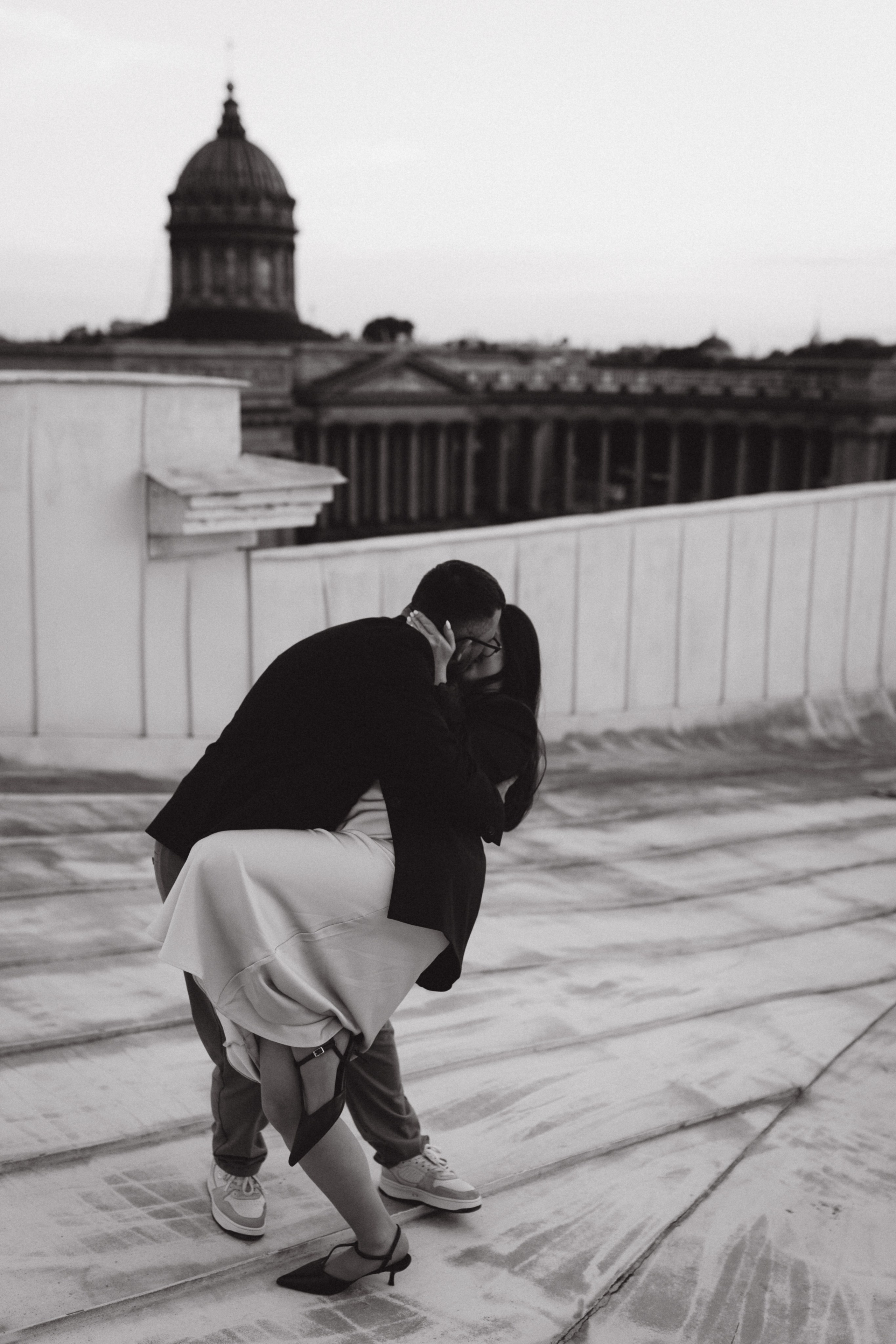 LoveStory на крышах Питера. Фотограф Санкт-Петербург Князева Елизавета