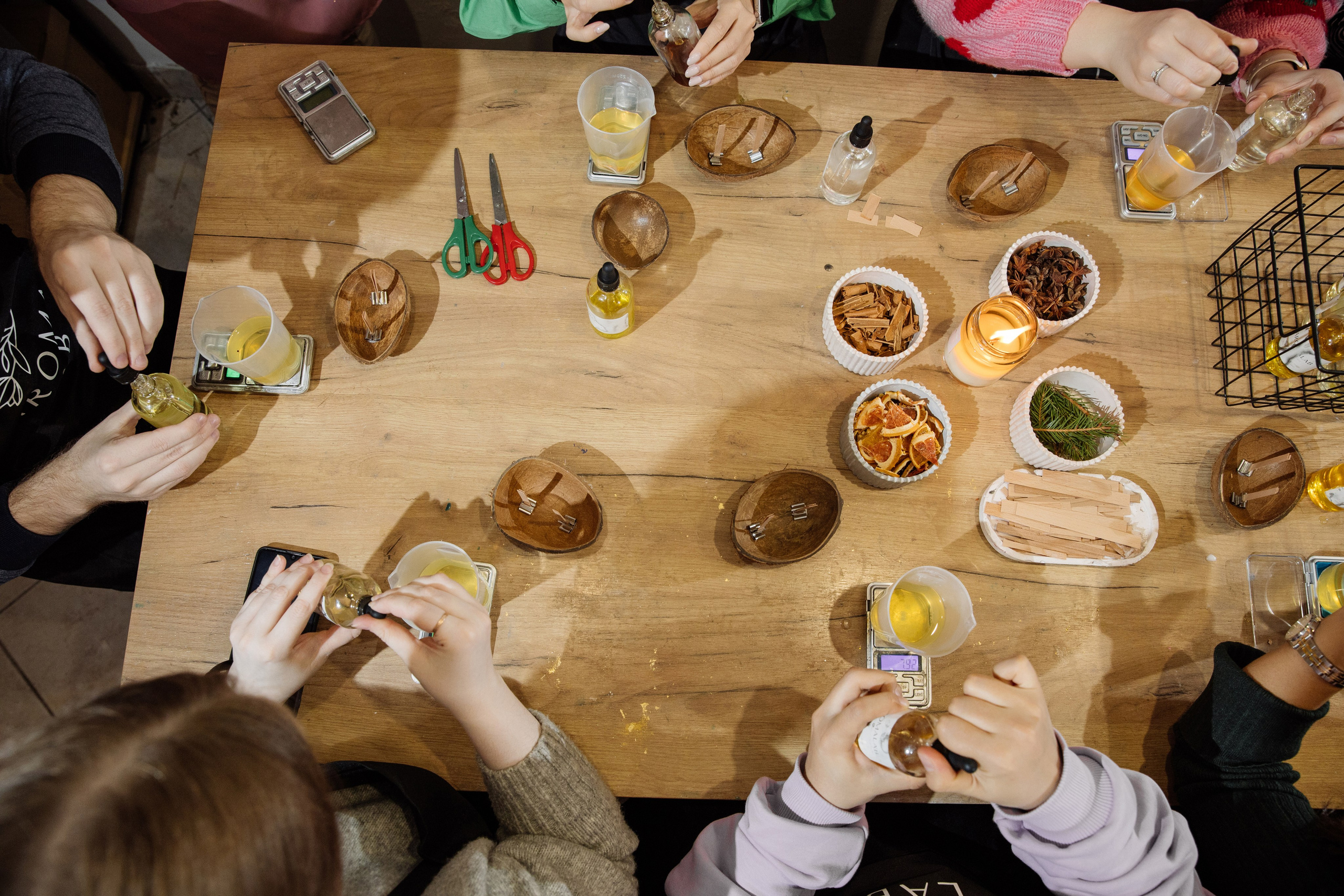 Корпоратив компании Технологии Доверия Аудит — творчество с AROMALAGE