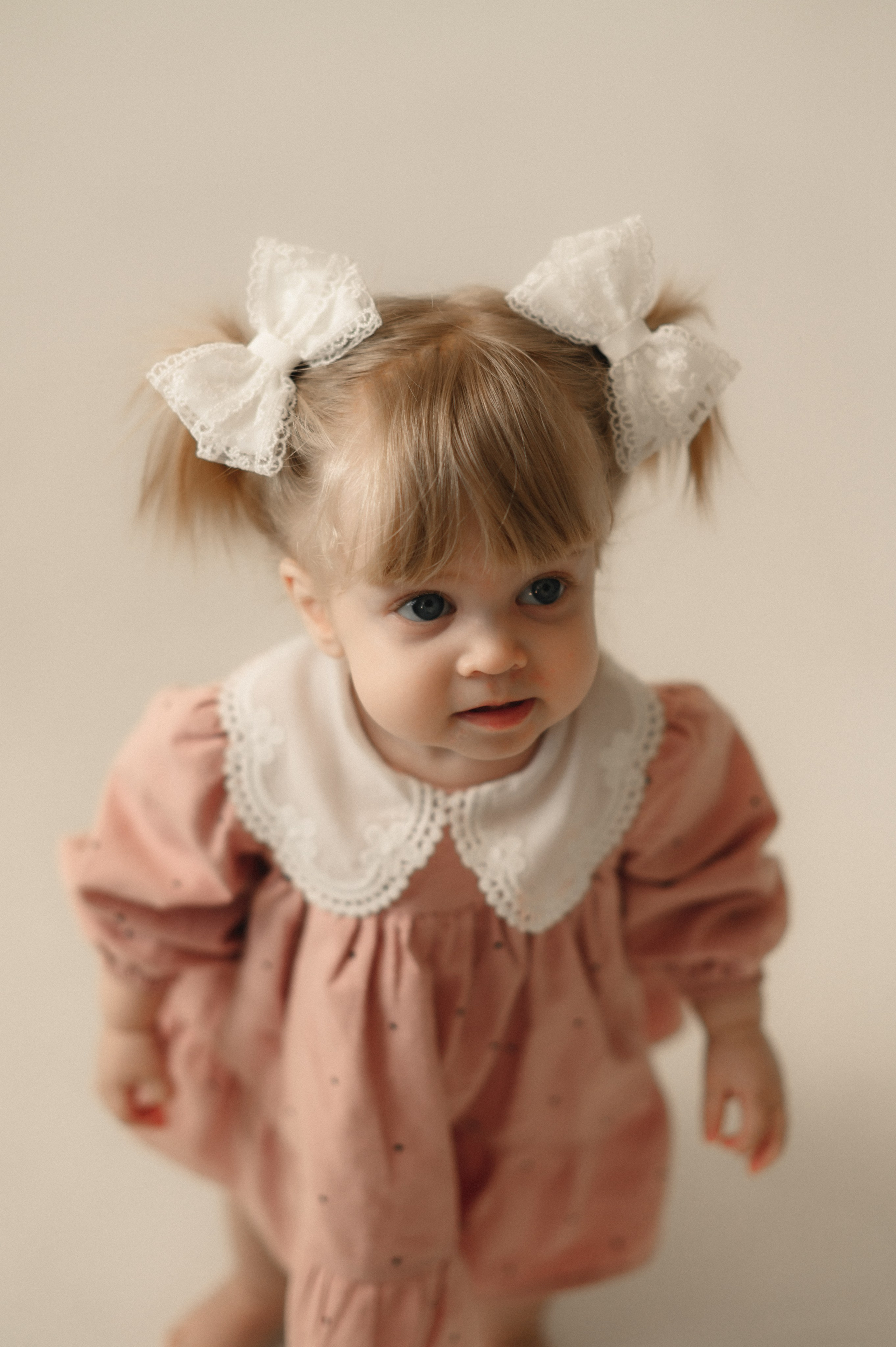 Годик Аделине. Студийная съёмка. Семейный фотограф в г. Ставрополь, Сорокина Мария