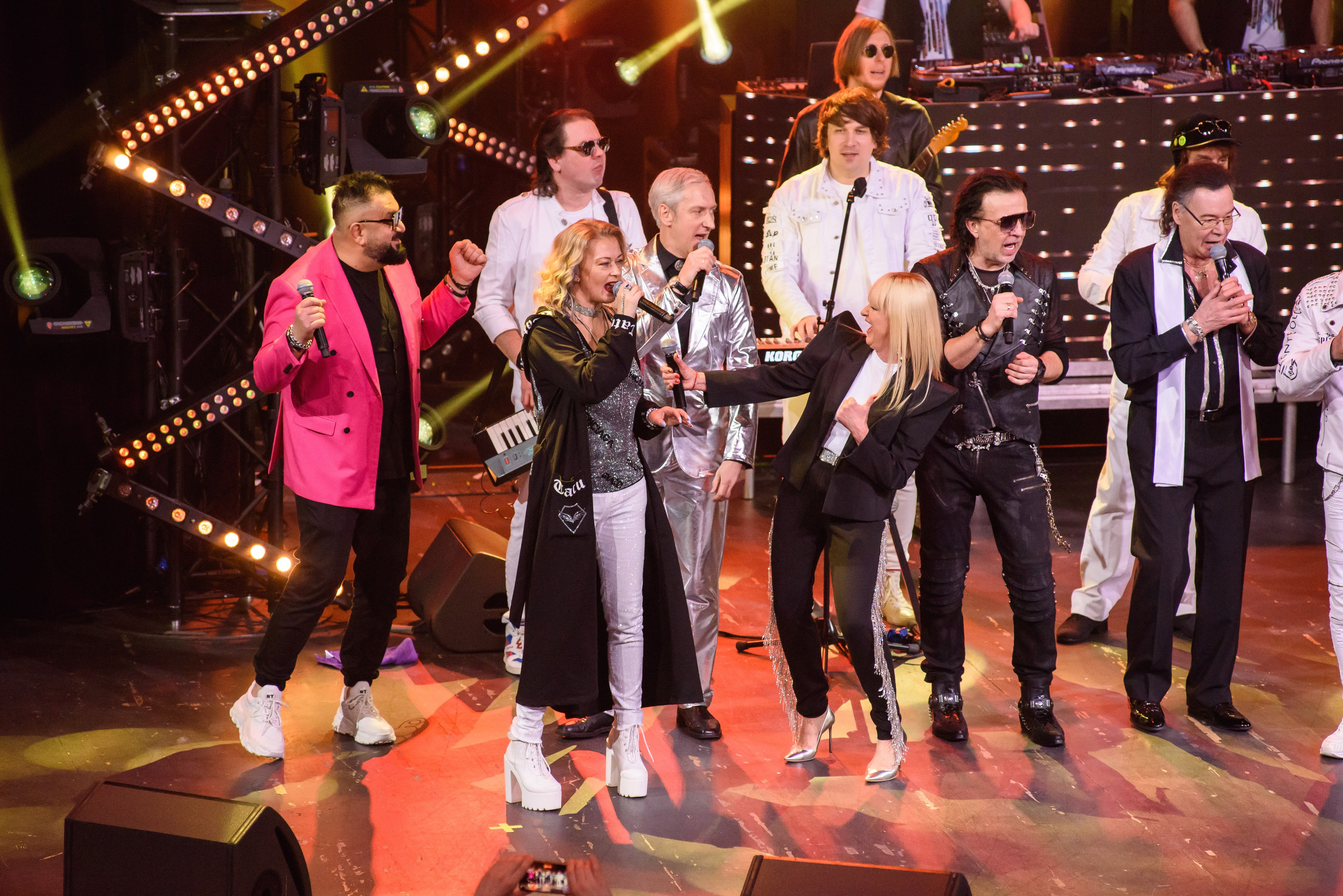 Дискотека СССР. «Сладкий сон» и Сергей Васюта — «Имена на все времена». Бренд-фотограф для экспертов и блогеров в Москве Влада Горбовская