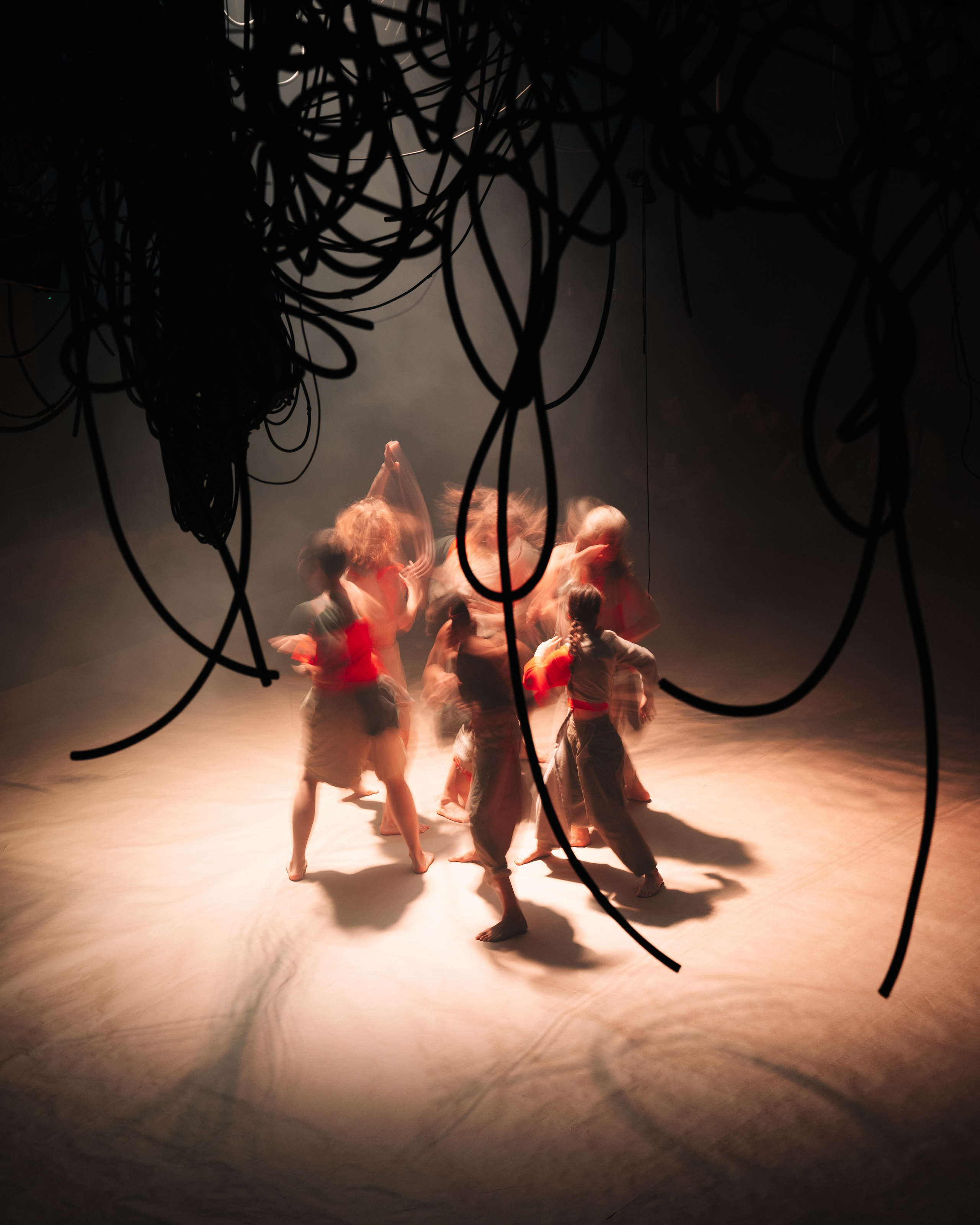 Outline 2024. @tomrus: Рустам Шагиморданов — фотограф