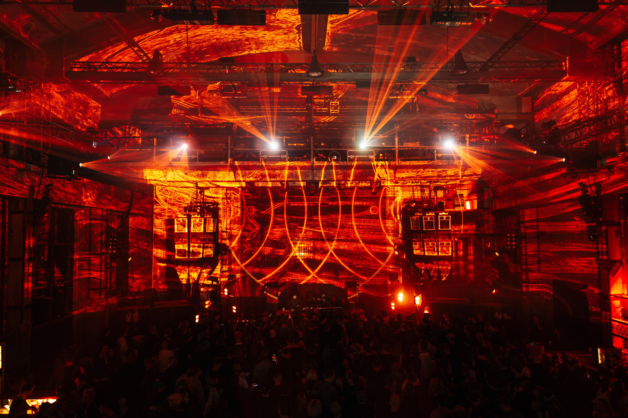 SICK YEARS, ARMA ╳ SILA SVETA. @tomrus: Рустам Шагиморданов — фотограф