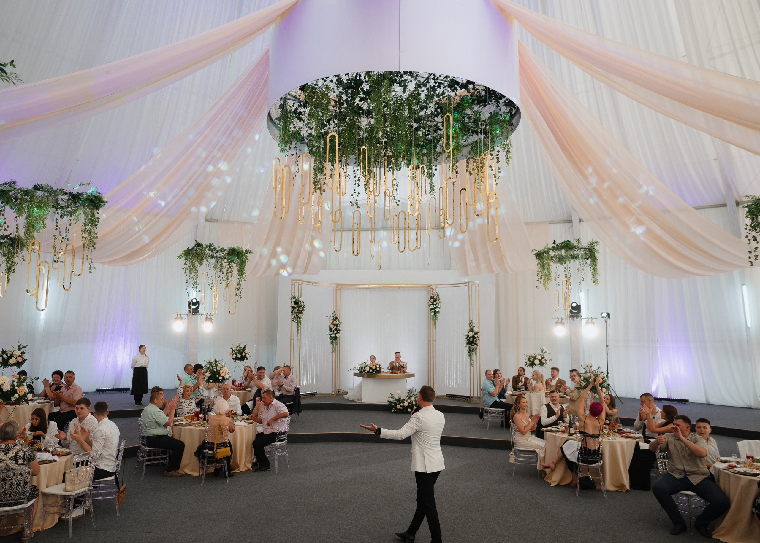 Виталия и Анастасия. Организатор Романова Любовь