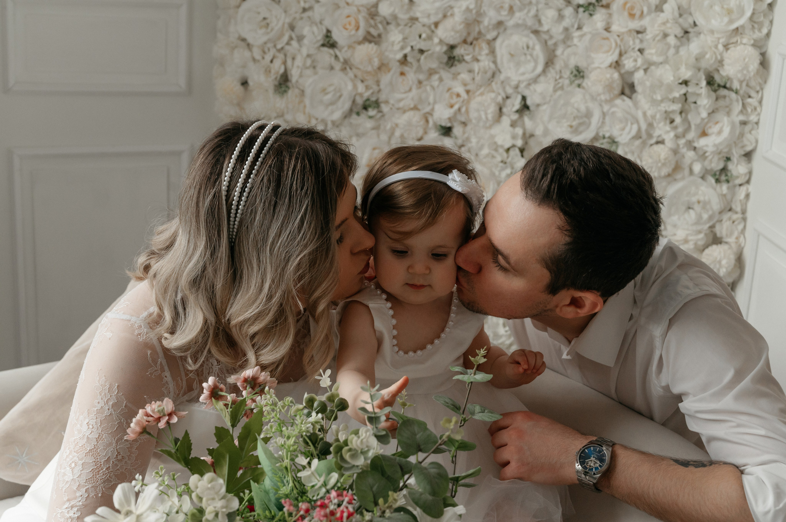 Годовасие малышки Киры в студии. Свадебный фотограф Мария Строгонова