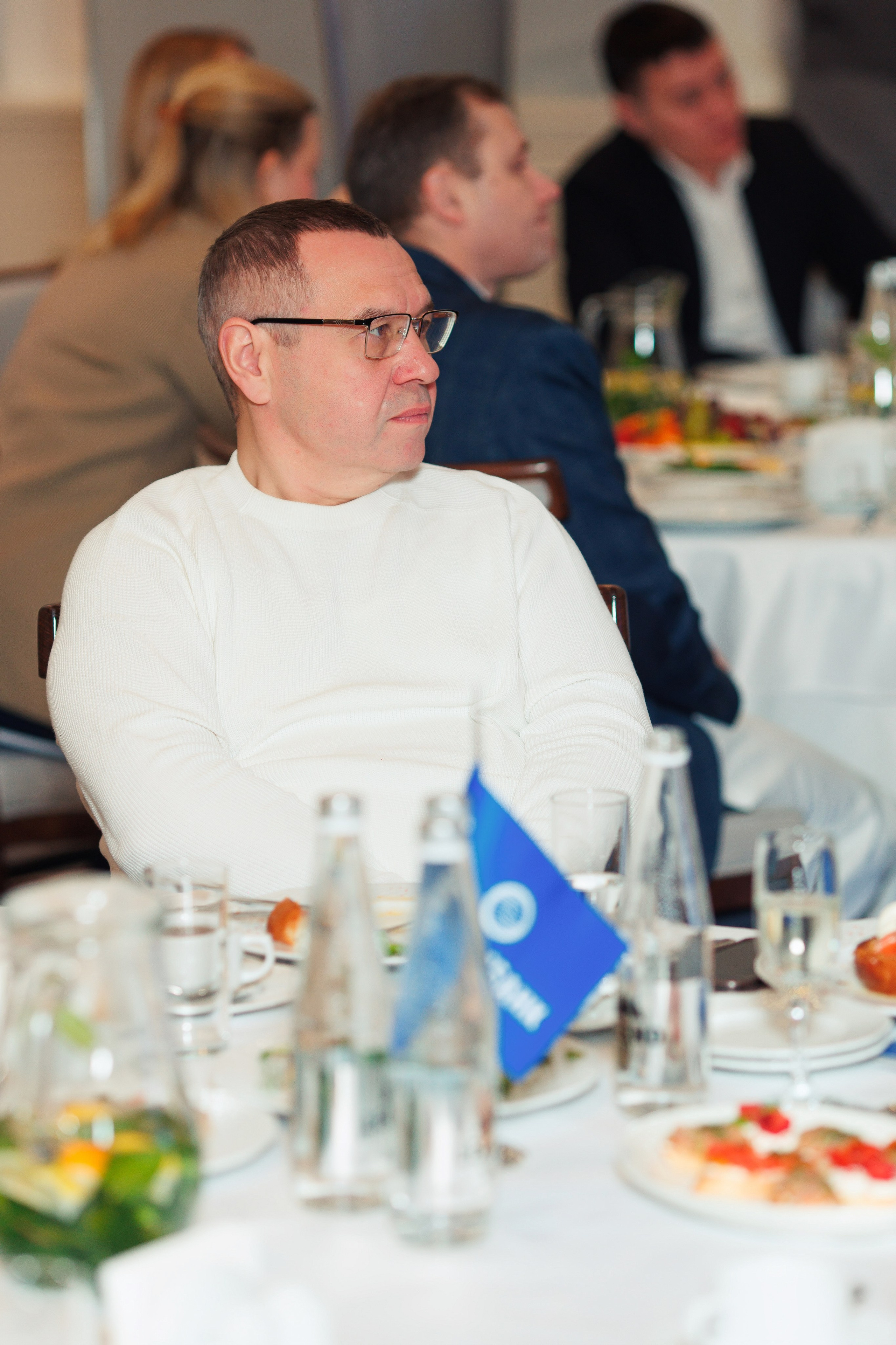 Бизнес-завтрак от Газпромбанка. Репортажный и свадебный фотограф в Уфе Павел Кожевников