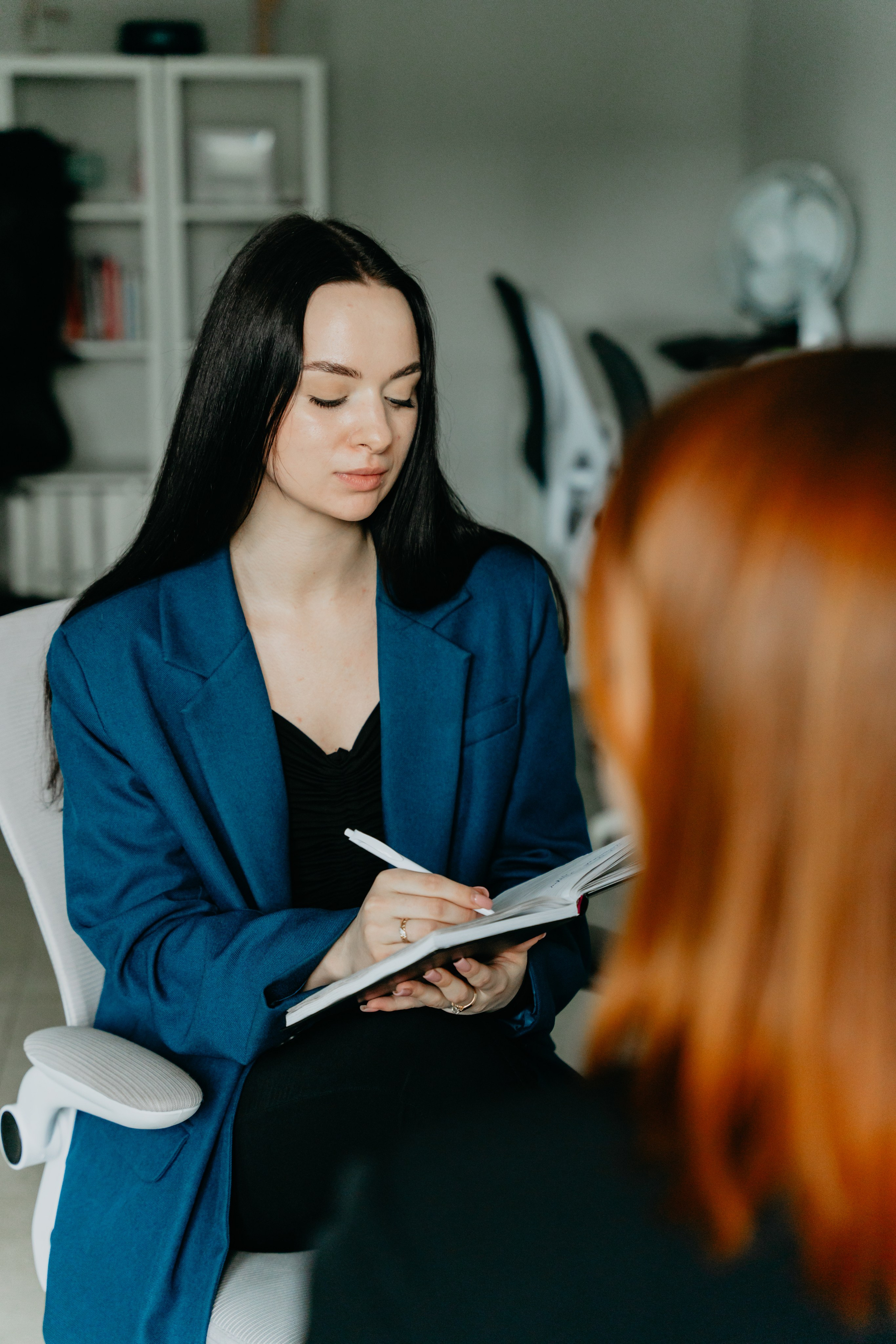 Юристы. Контент